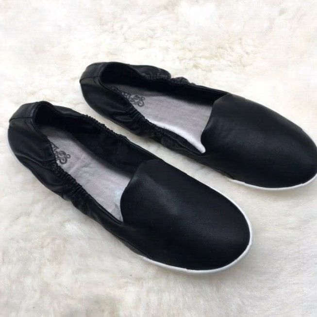 Vintage Carlos by Carlos Santana Women's Malinda Low Top Slip On Fashion Sneakers, Black, Size 8.5M Size US 8.5 / IT 38.5 - 2 Thumbnail