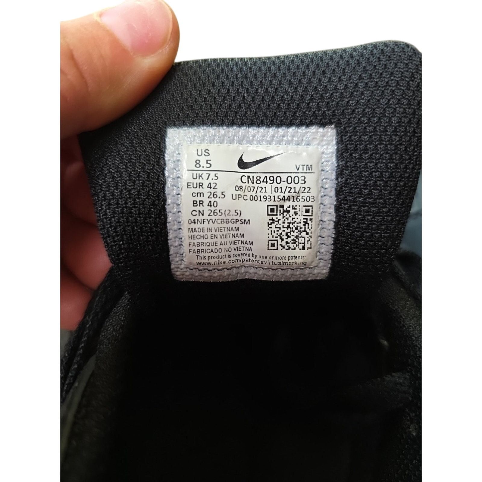 Nike Air Max 90 Triple Black Size 8.5 US Size US 8 / EU 41 - 9 Thumbnail