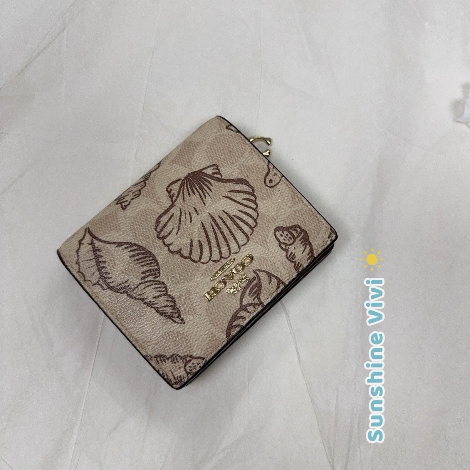 Coach NWT Coach Snap Wallet CBO72 Sand Brown Shell w/C Charm Size ONE SIZE - 2 Thumbnail