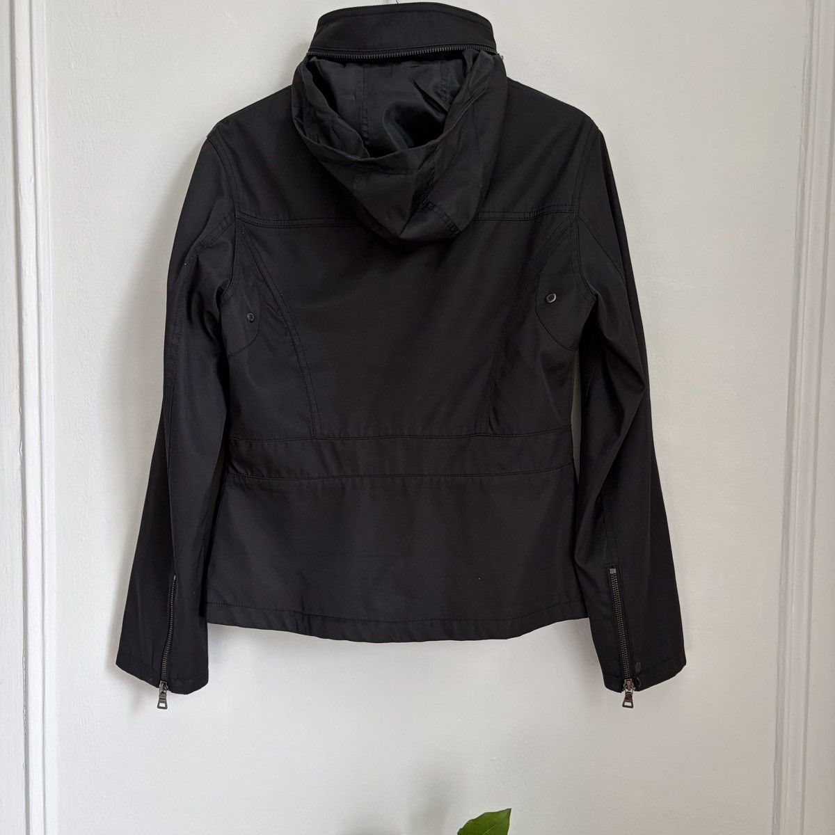 Prada Prada sport vintage lightweight jacket Size S / US 4 / IT 40 - 4 Thumbnail
