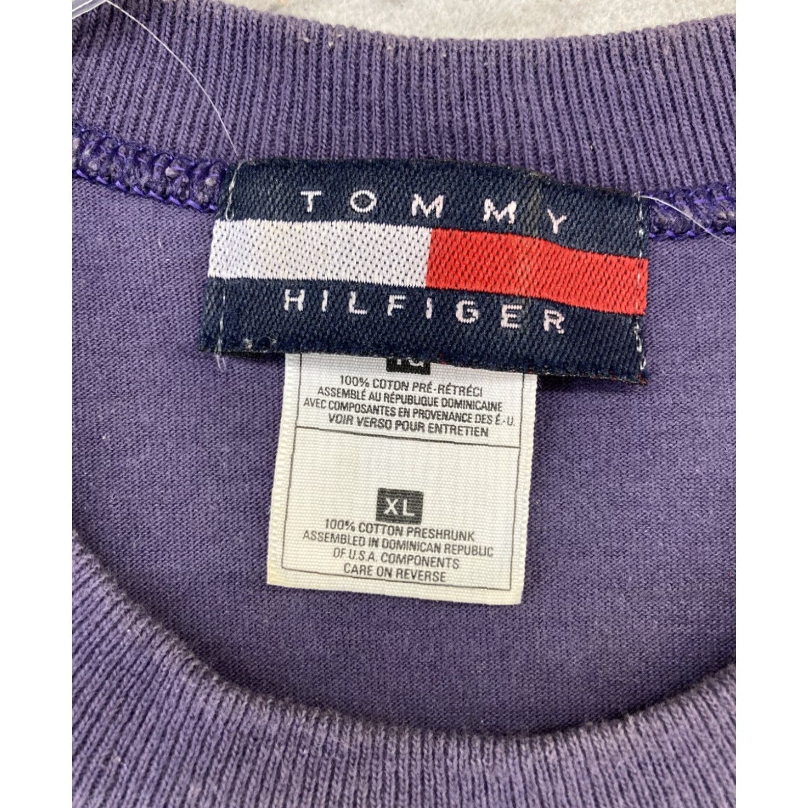 Tommy Hilfiger VINTAGE Tommy Hilfiger Graphic Tee Mens Purple XL Crew Neck Short Sleeve Retro Size US XL / EU 56 / 4 - 3 Thumbnail
