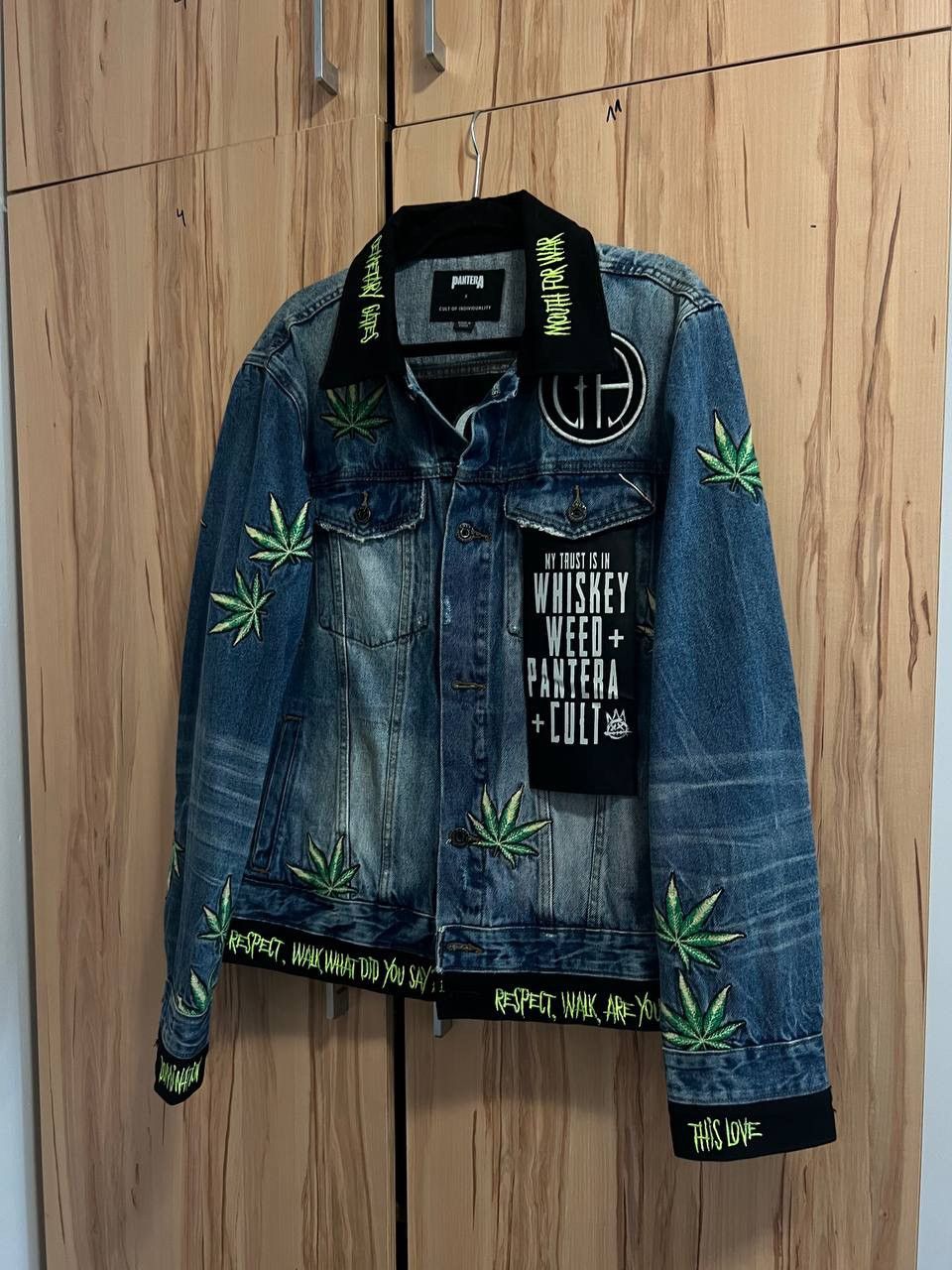 Cult Of Individuality Accept offers ! Cult of Individuality x PANTERA Denim Jacket Size US XL / EU 56 / 4 - 1 Thumbnail