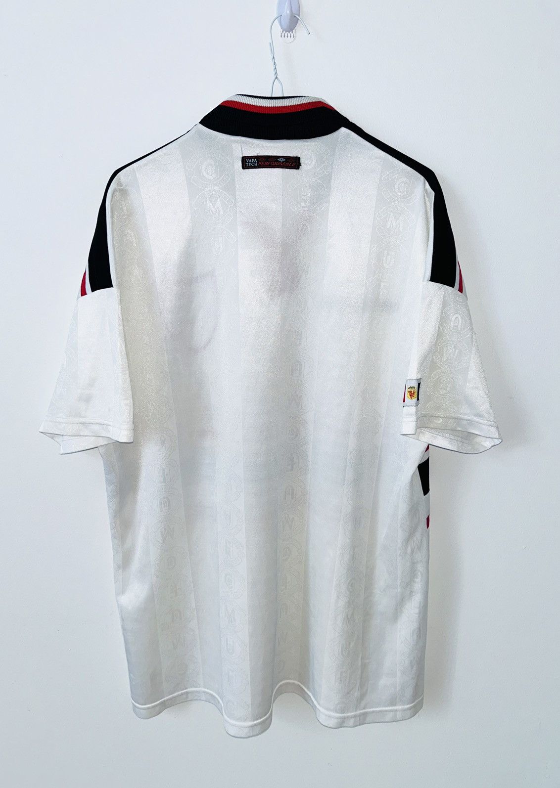 Umbro × Vintage Manchester United 1998/99 away jersey +shorts Size US XL / EU 56 / 4 - 2 Thumbnail