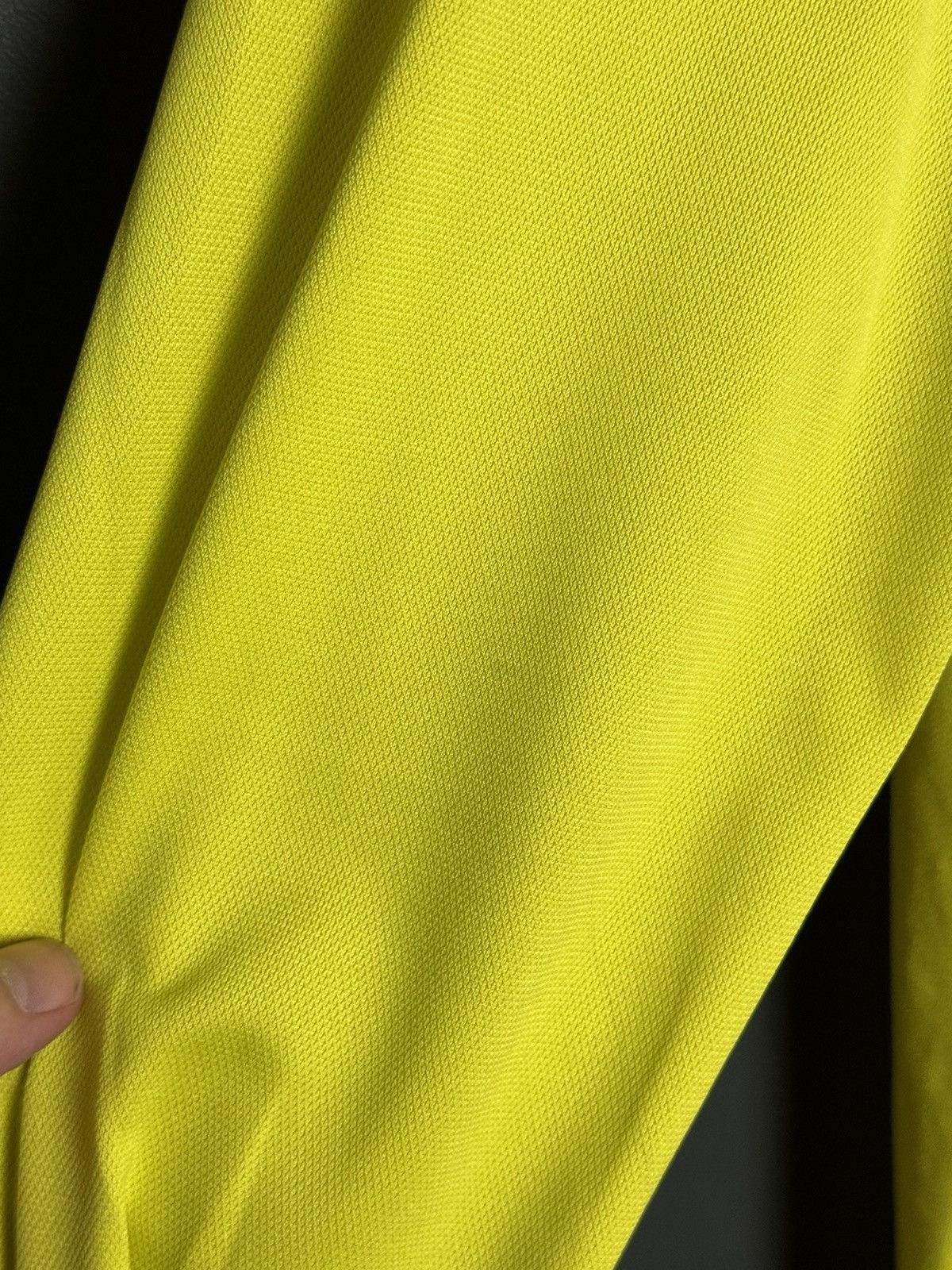 Adidas Colombia National Team 18/19 Home Football Jersey Size US L / EU 52-54 / 3 - 6 Thumbnail