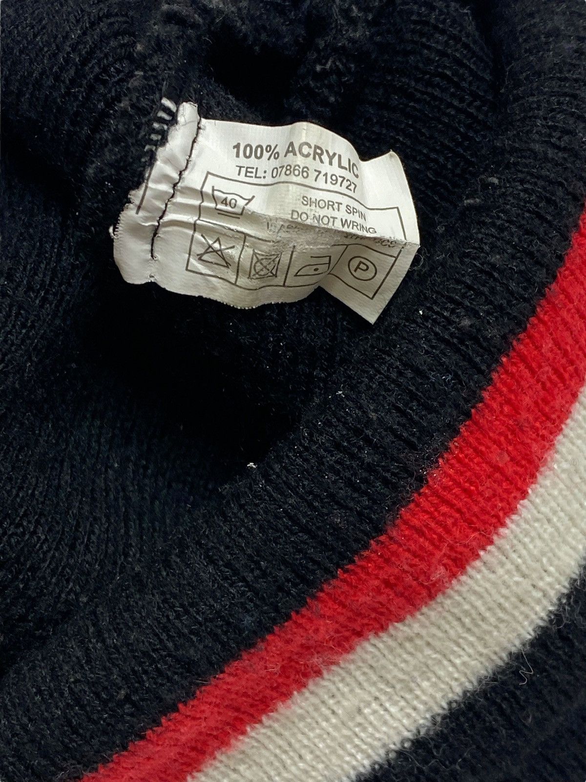 Vintage Vintage ABERDEEN FC Patch Logo Hat Beanie Warm Winter Size ONE SIZE - 2 Thumbnail