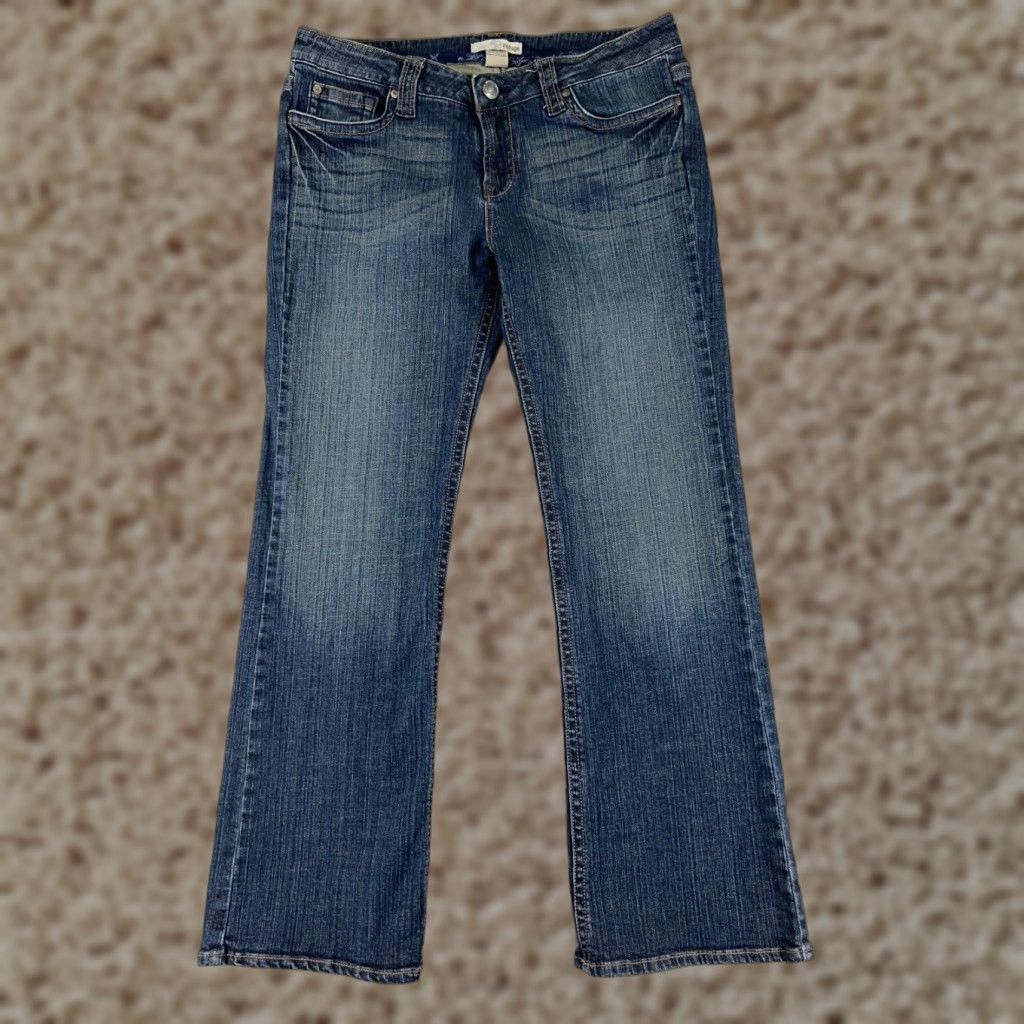 Vintage Refuge Jeans Women Bootcut Denim 30x29 Low Rise Blue Cotton Blend 13 Regular Jeans Womens 90s Theme Size 34" / US 12 / IT 48 - 1 Thumbnail