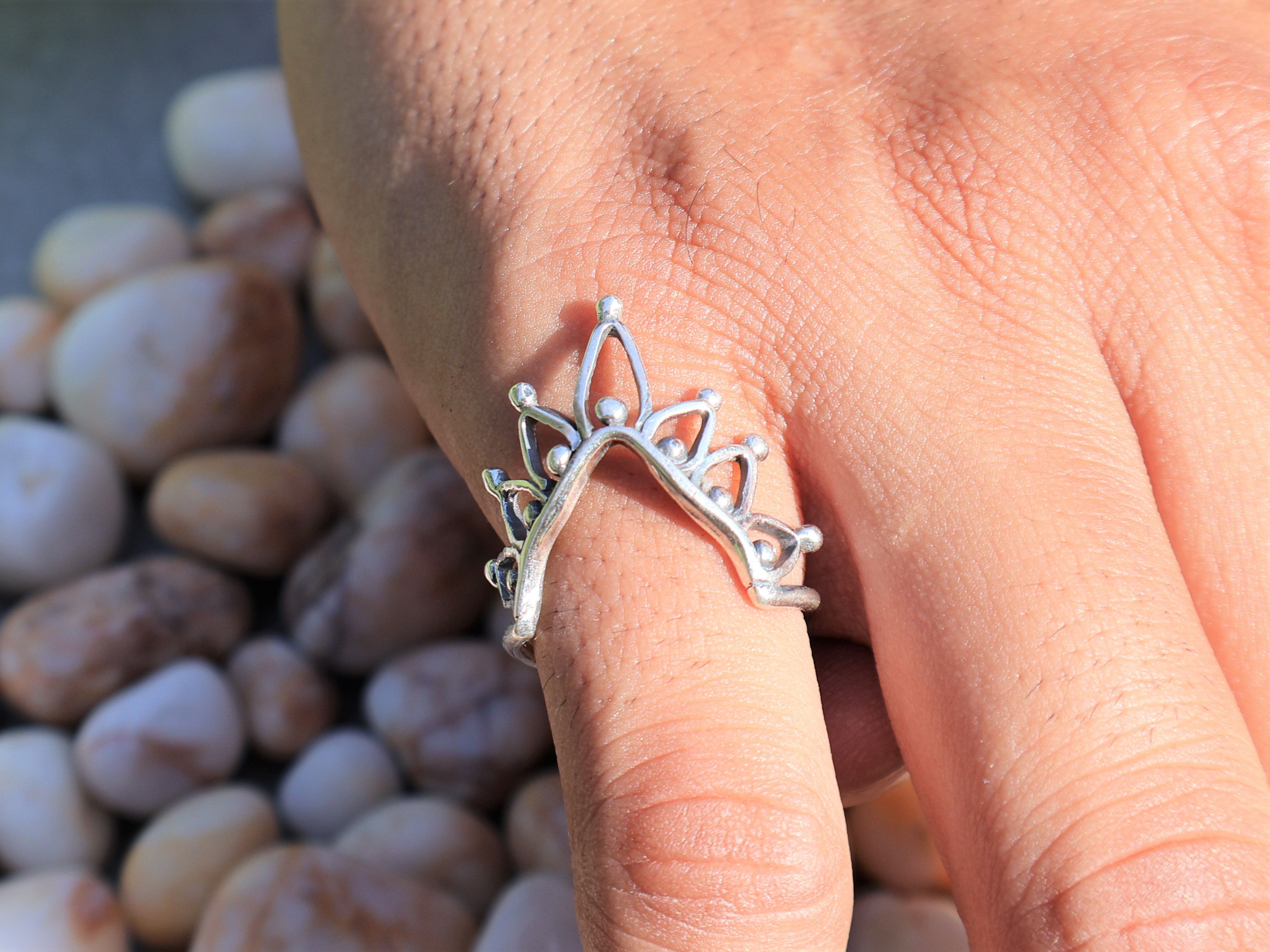 Handmade Crown Queen Ring, 925 Sterling Silver Ring, Handmade Ring, Size ONE SIZE - 7 Thumbnail