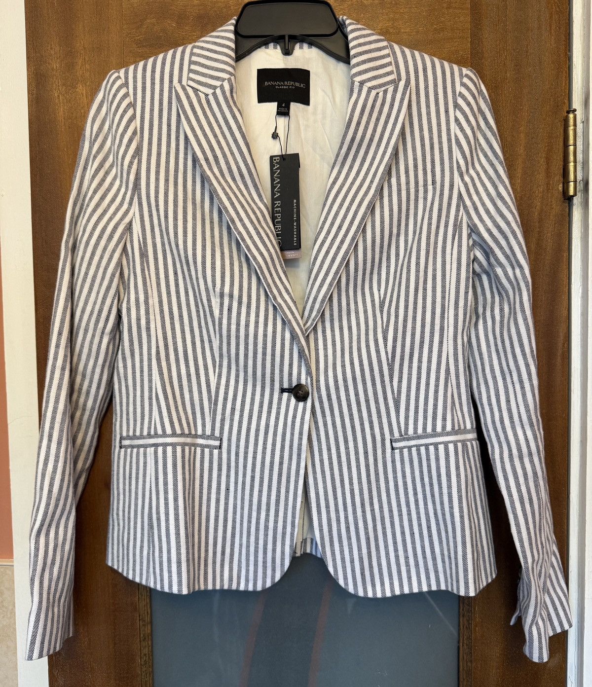 Banana Republic Banana Republic Navy White Pinstripe Linen Cotton Blazer Size S / US 4 / IT 40 - 1 Thumbnail