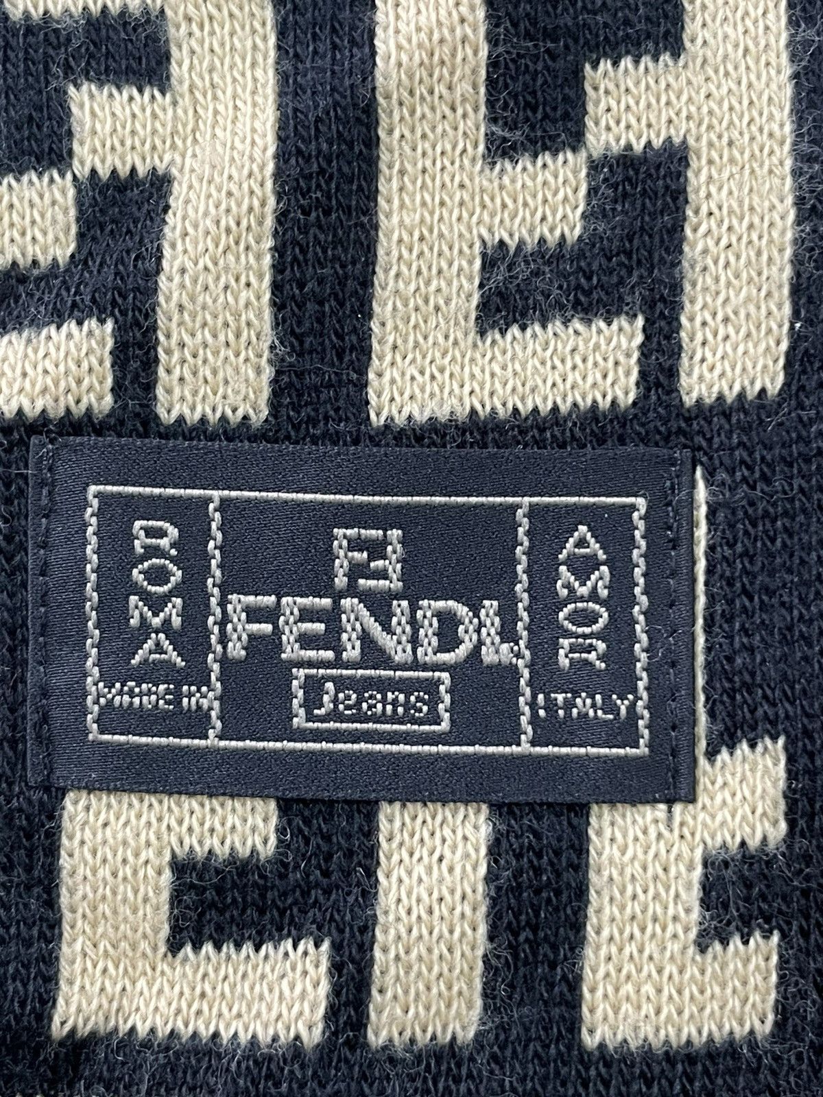 Fendi Fendi Scarves Size ONE SIZE - 3 Thumbnail