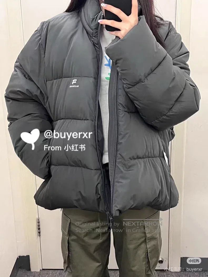 Balenciaga Balenciaga Gray double hook logo oversized down jacket Size S / US 4 / IT 40 - 6 Thumbnail