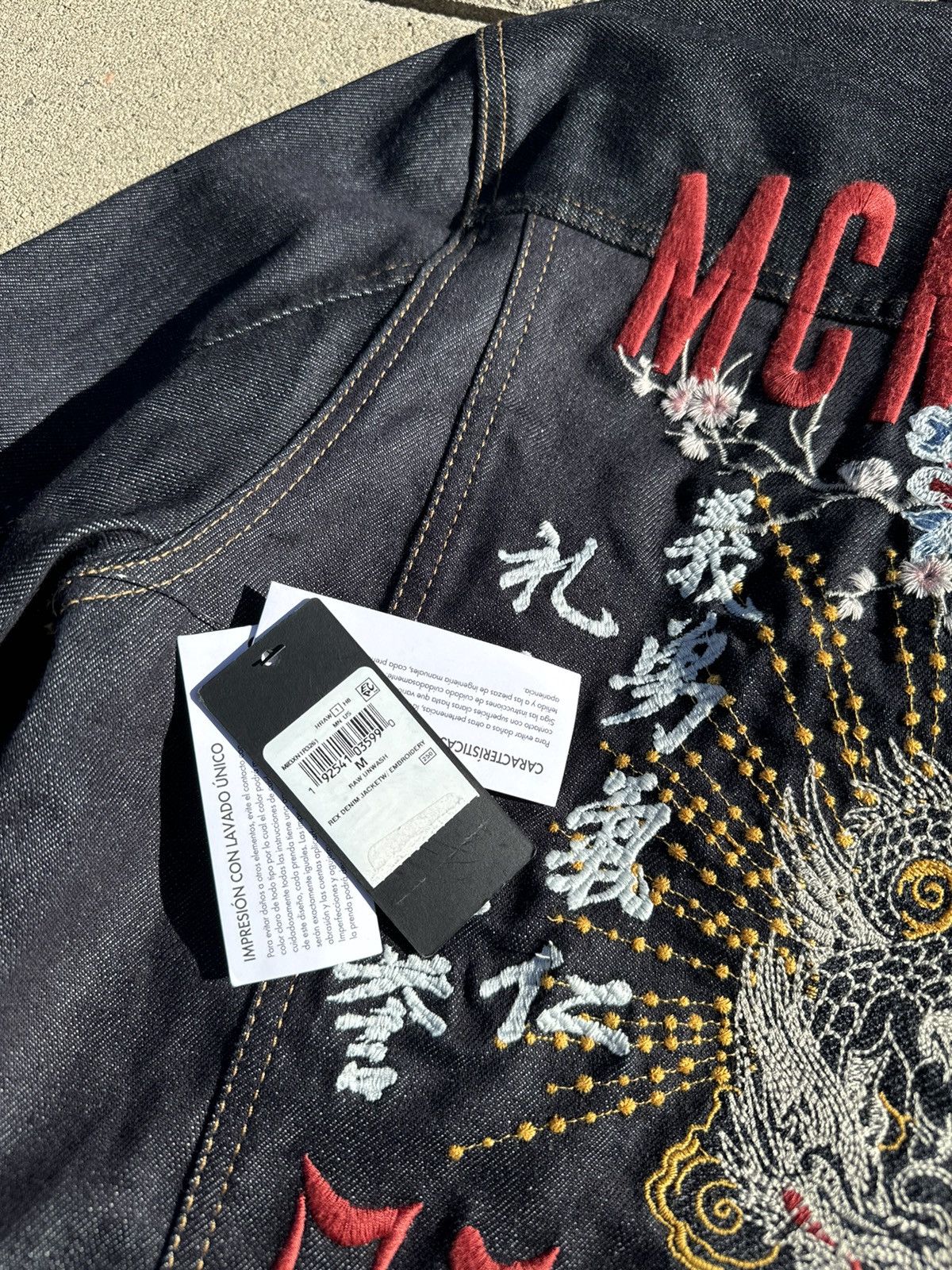 Guess Raw Selvedge Denim Jacket Guess Men’s Rex Embroidered Size US M / EU 48-50 / 2 - 14 Thumbnail