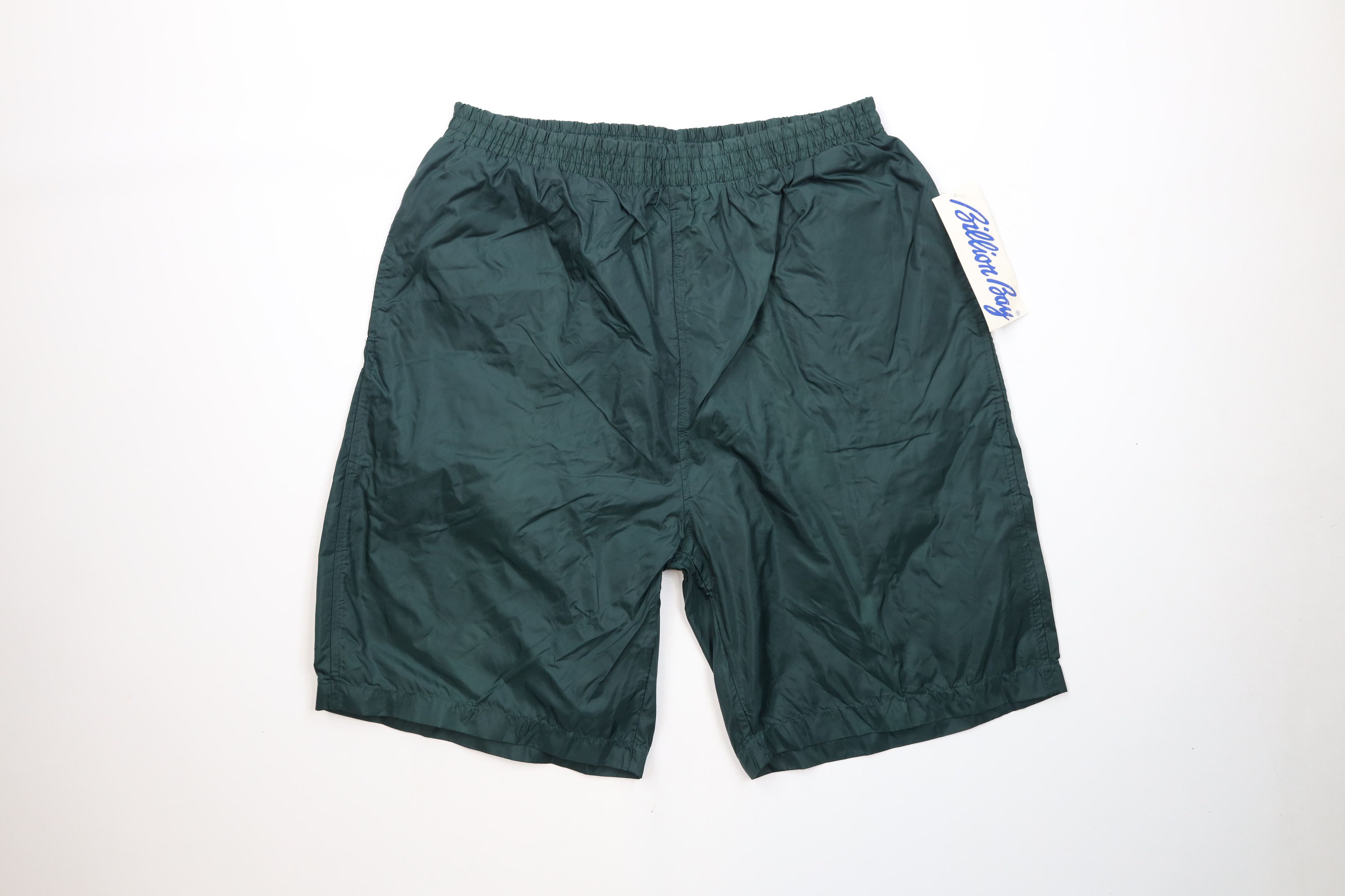 Vintage Deadstock Vintage 90s Streetwear Windbreaker Shorts Green Size US 36 / EU 52 - 1 Thumbnail