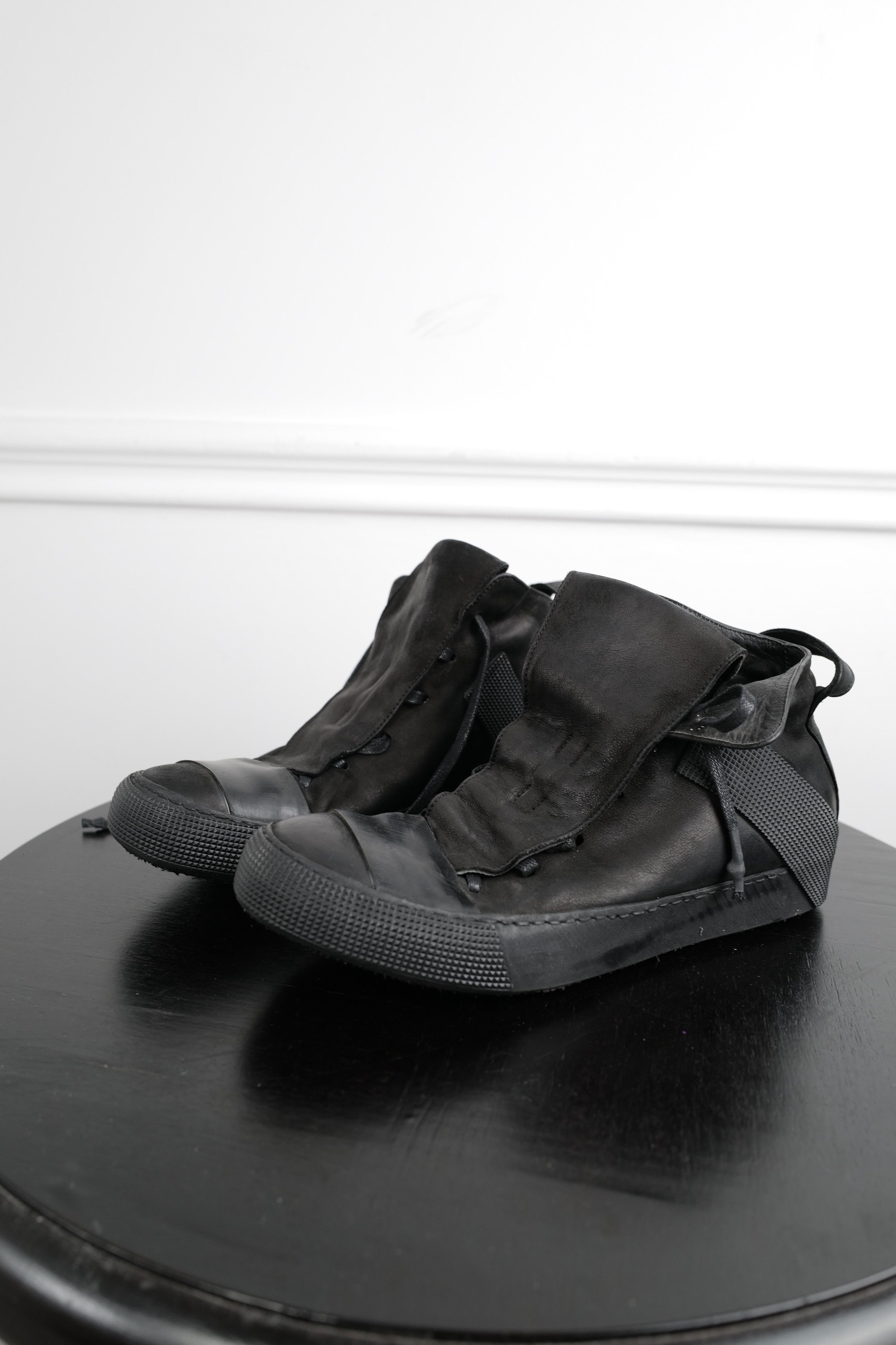 Individual Sentiments HI-TOP SHOES HANDCRAFTED Size US 8 / IT 38 - 2 Thumbnail