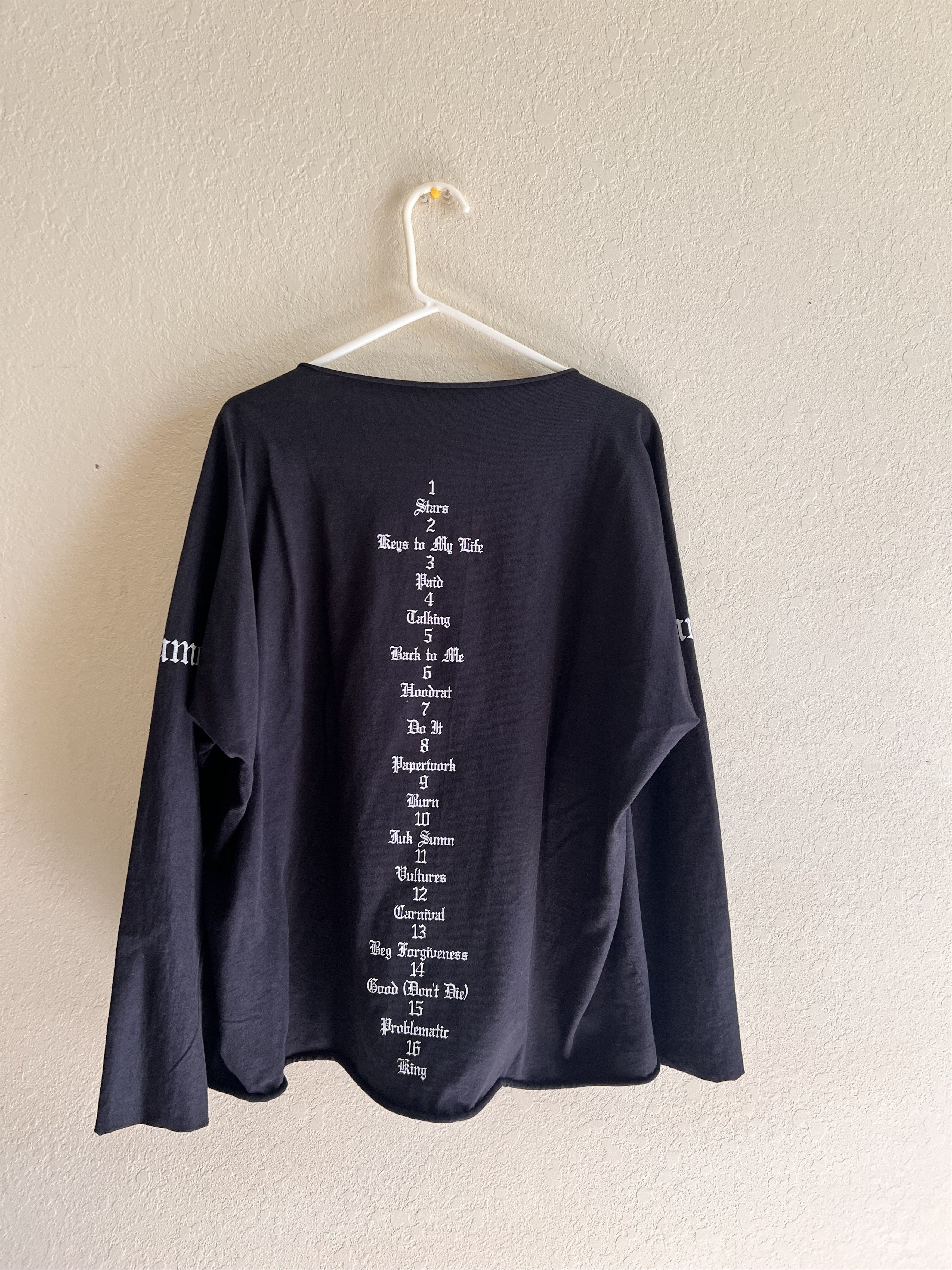 Yeezy VULTURES LONG SLEEVE SIZE 1 Size US L / EU 52-54 / 3 - 3 Thumbnail