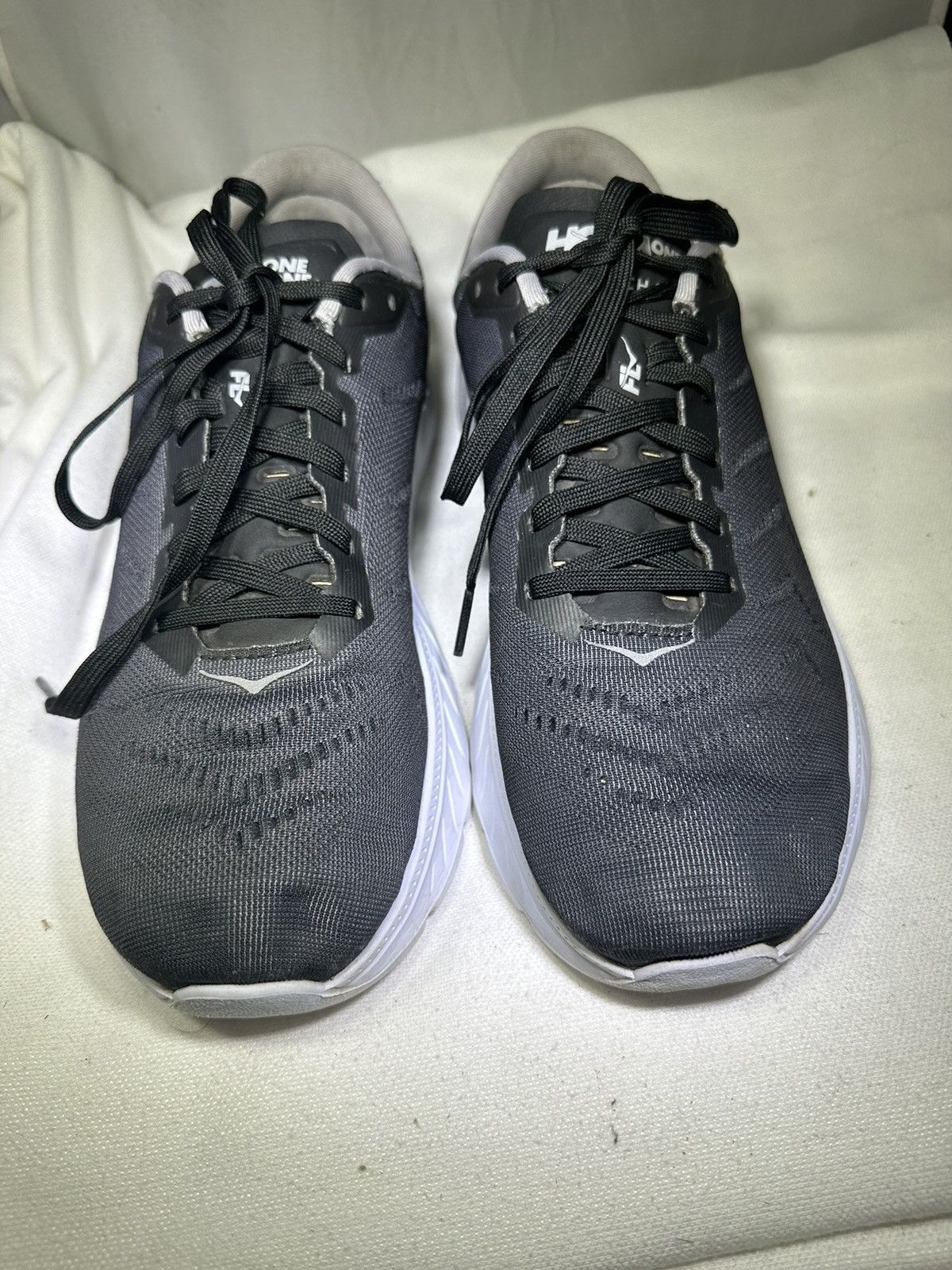 Hoka PreOwned Hoka One One Mach 2 Women's 9.5 Black Size US 9.5 / IT 39.5 - 2 Thumbnail