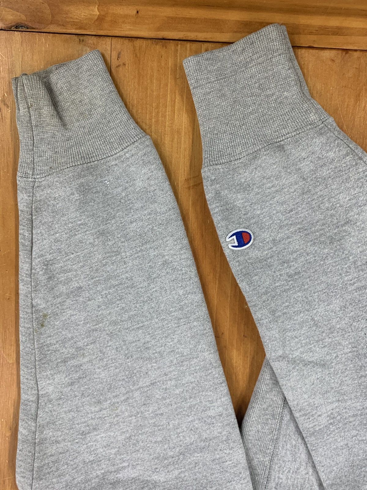 Champion × Vintage Vintage Crewneck Champion C Logo Reverse Weave Crewneck Size US L / EU 52-54 / 3 - 1 Thumbnail
