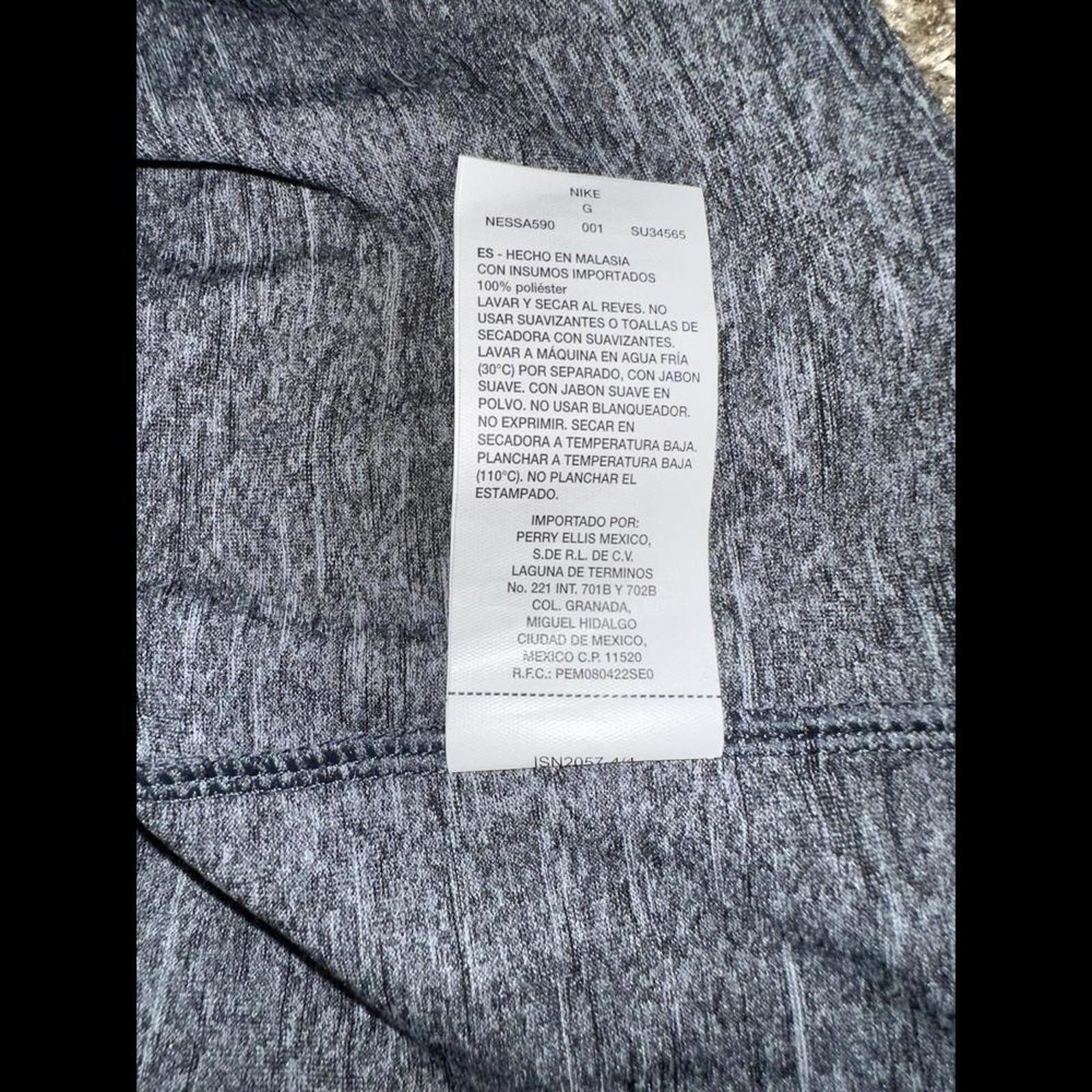 Nike Men's Heather Long Sleeve Hydroguard Swim Shirt Size US L / EU 52-54 / 3 - 9 Thumbnail