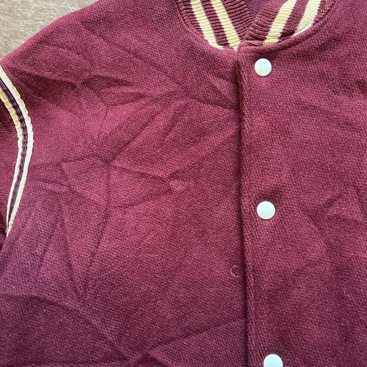 Vintage Vintage Maroon 60’s Varsity Jacket Size US L / EU 52-54 / 3 - 4 Thumbnail