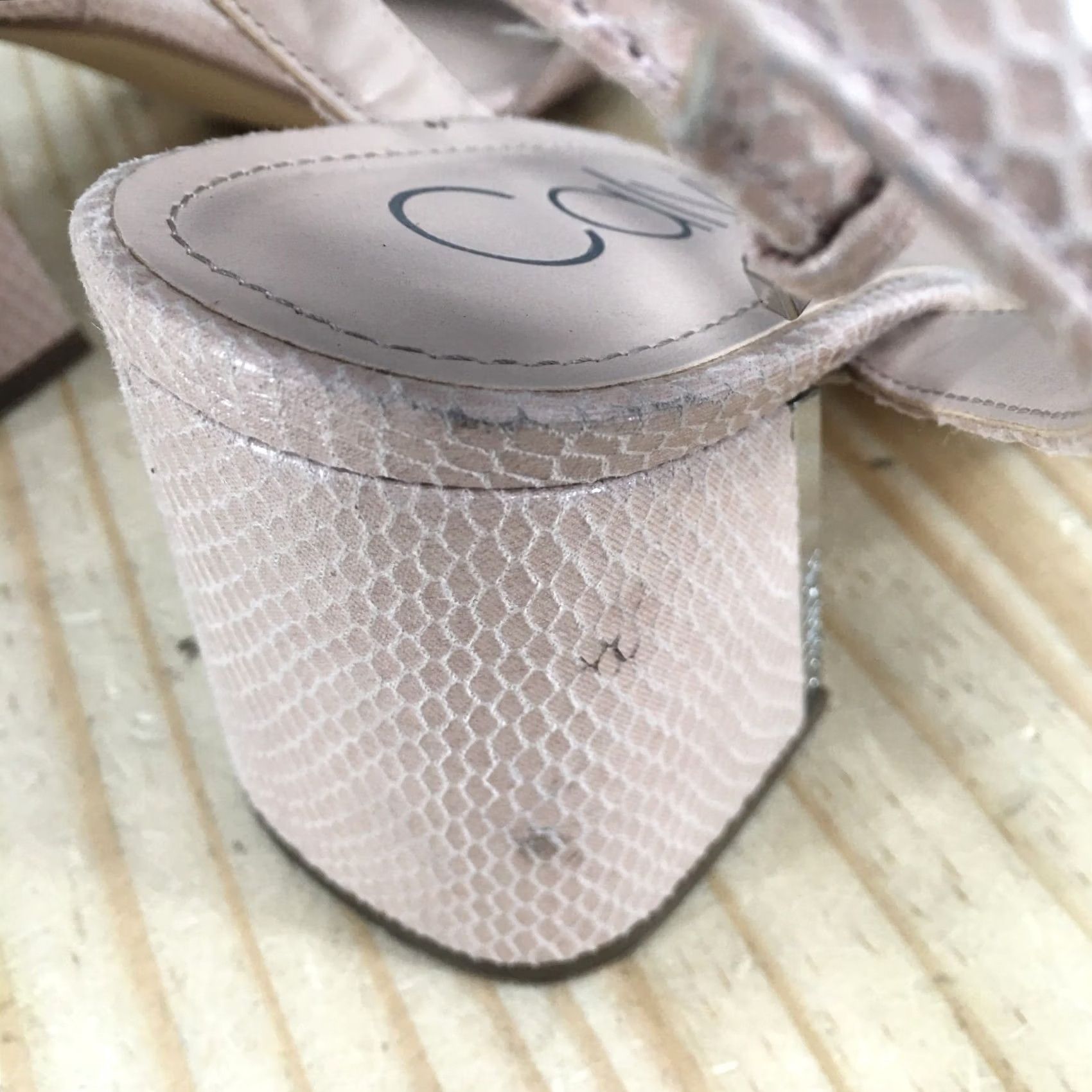 Calvin Klein Calvin Klein Collection Heels Womens 8.5 M Chemina Ankle Straps Buckle Pink Faux Leather Size US 9 / IT 39 - 4 Thumbnail