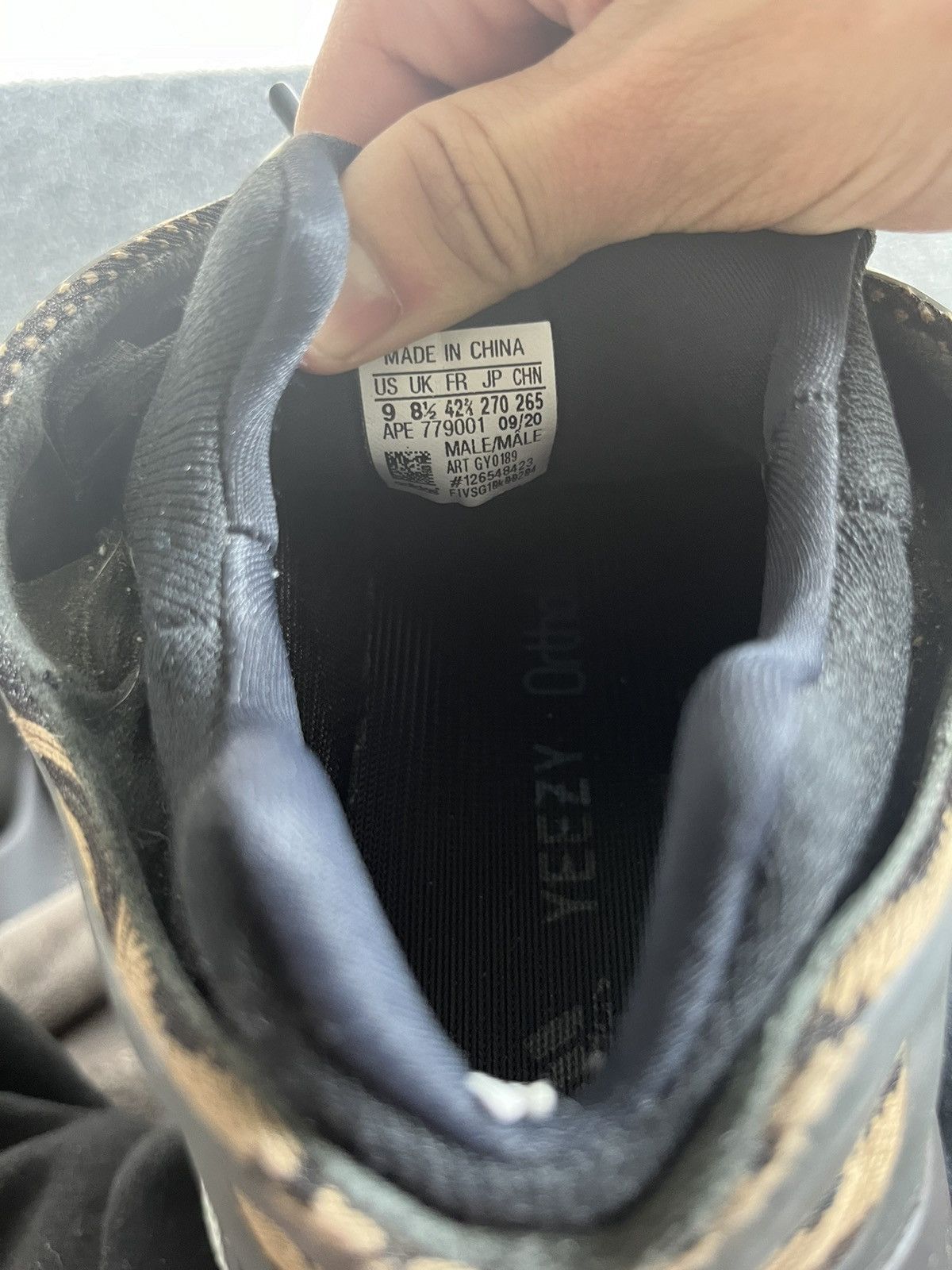 Adidas Yeezy 700 V3 Clay Brown Size US 9 / EU 42 - 8 Thumbnail