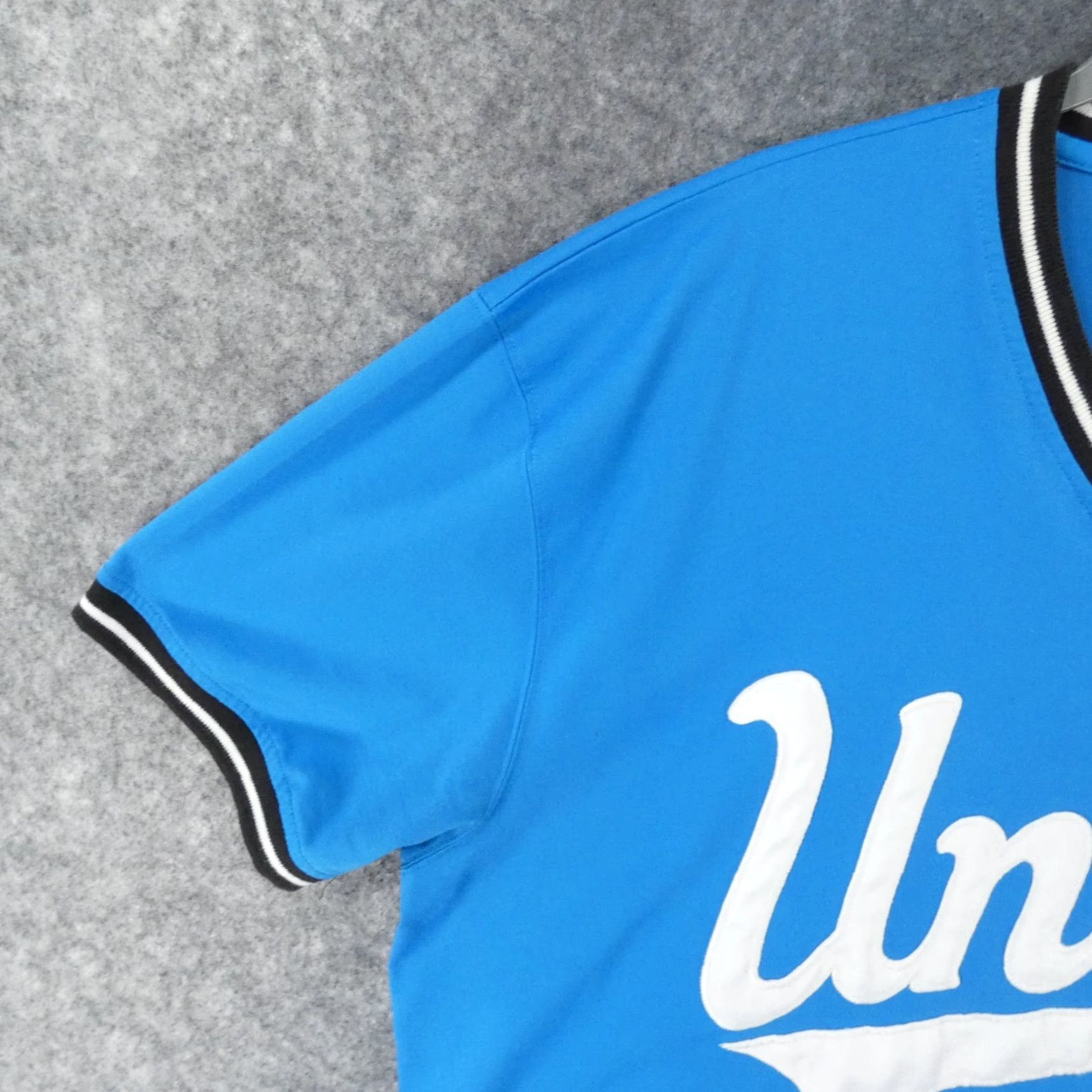 Ecko Unltd. Ecko Unltd Jersey Mens 3XL Short Sleeve Blue White V-Neck Y2K Size US XXL / EU 58 / 5 - 4 Thumbnail