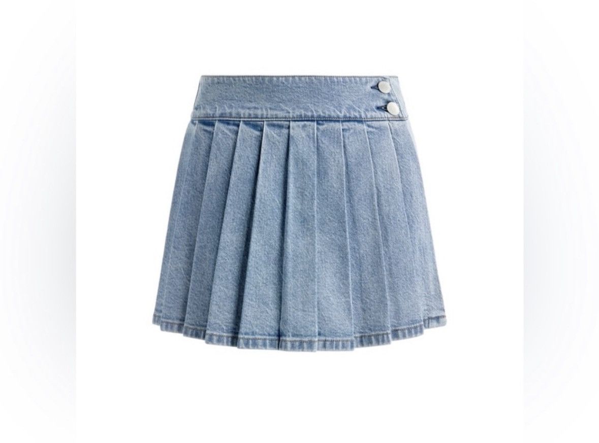Alice + Olivia Alice + Olivia Noah Denim Pleated Skort/ Size 26 Size 26" / US 2 / IT 38 - 5 Thumbnail