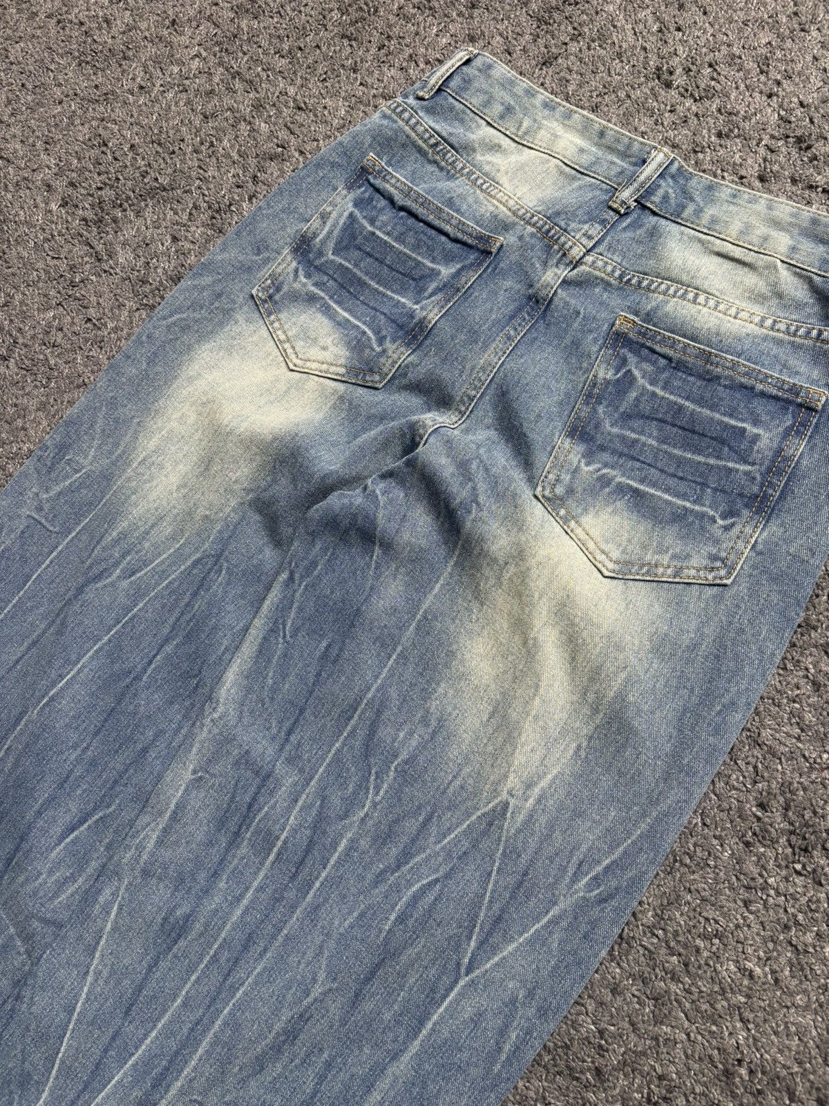 Jean × Vintage Vintage very rare wide leg electric thunder blue baggy jeans Size US 33 - 17 Thumbnail