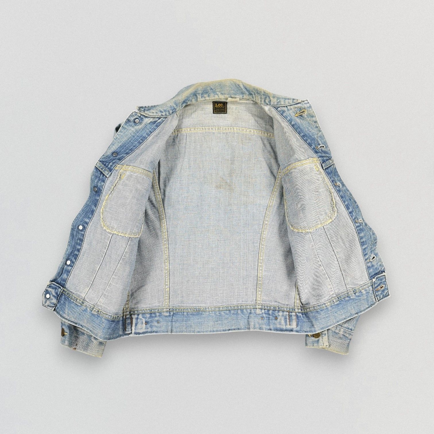 Lee Vintage Lee Denim Trucker Jacket Stone Washed Made In USA Size US S / EU 44-46 / 1 - 2 Thumbnail