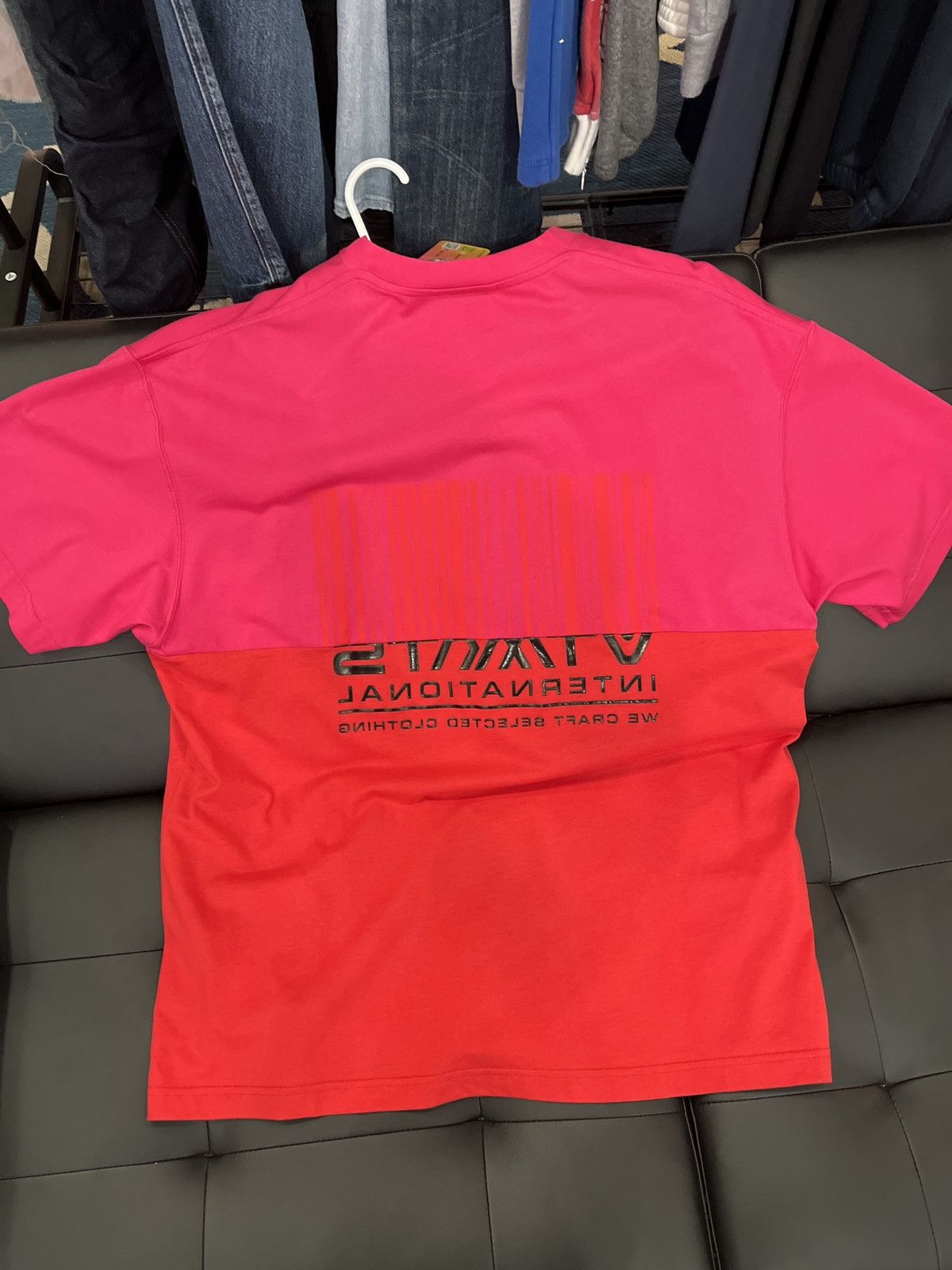 Vetements Brand new vetements tee Size US XL / EU 56 / 4 - 2 Thumbnail