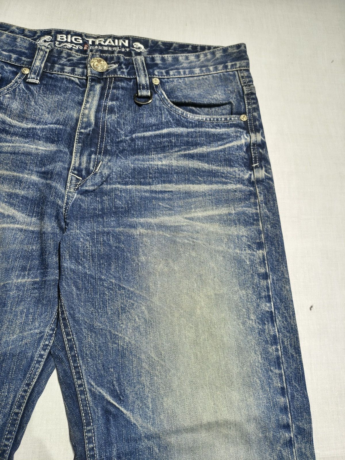 Japanese Brand Vintage Big Train Koi Fish Embroidered Denim Y2K 🐟(046) Size US 36 / EU 52 - 5 Thumbnail