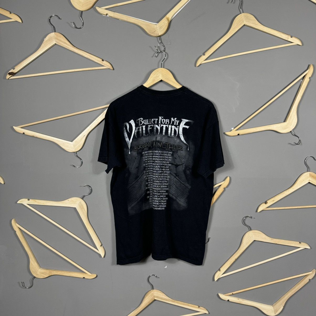 Band Tees Bullet For My Valentine 2008 Y2K Band T-shirt Size US L / EU 52-54 / 3 - 2 Thumbnail