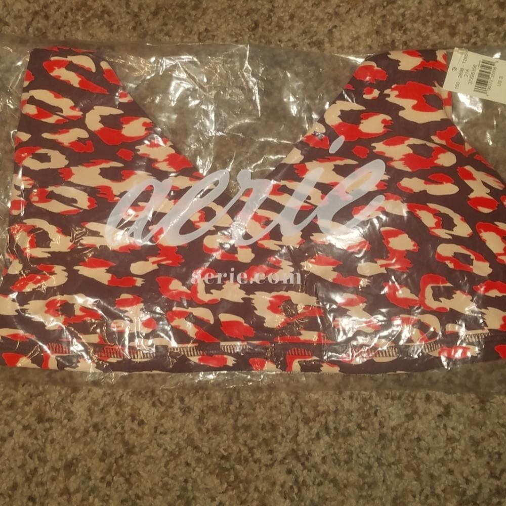 Designer NWT Aerie Offline Sports Bra Size Small Size ONE SIZE - 1 Thumbnail