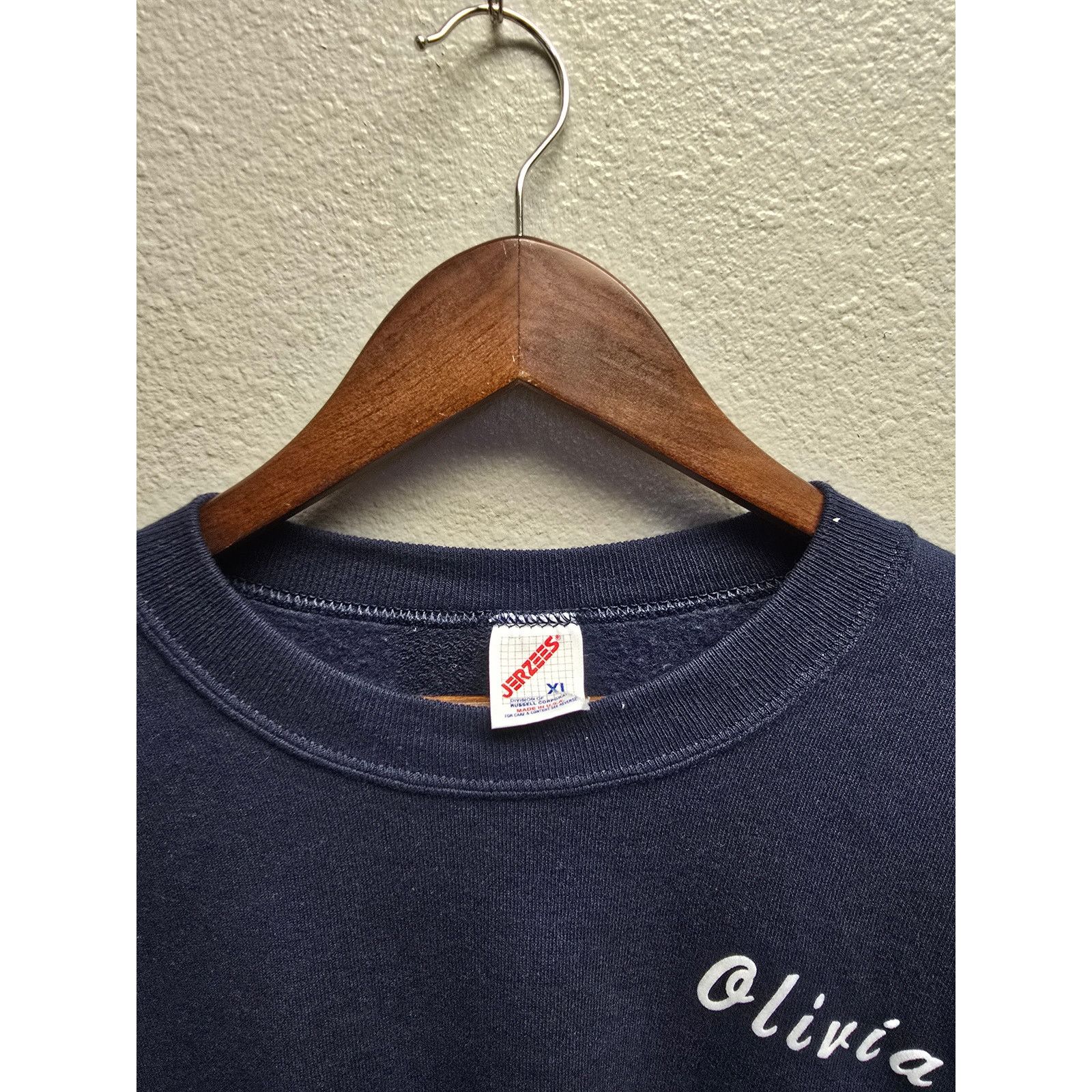 Vintage Vintage Jerzees Sweatshirt Olivia N Oriana XL 90s Crewneck Size US XL / EU 56 / 4 - 3 Thumbnail