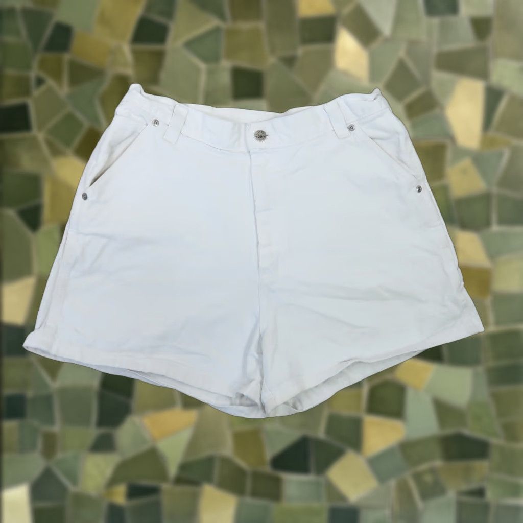 Lee VINTAGE 90s Lee Cream Khaki Denim High Rise Jean Shorts 32" Waist 14 Womens Casual 100% Cotton Denim Summer Inseam 3" Rise 13" Mom Style Size 36" / US 14 / IT 50 - 1 Thumbnail