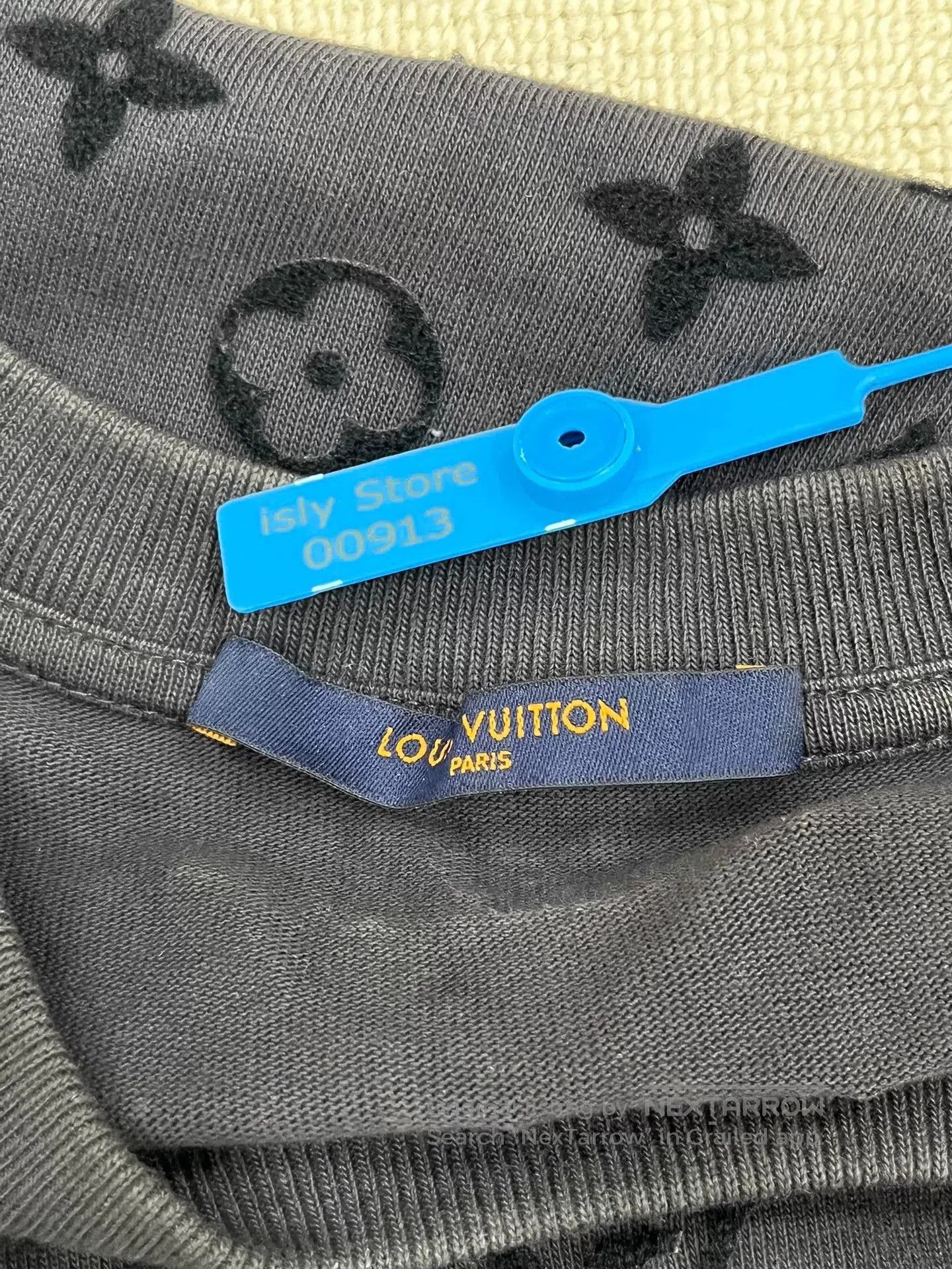Louis Vuitton Louis Vuitton Men's All-Over Letter T-Shirt. Size US S / EU 44-46 / 1 - 5 Thumbnail