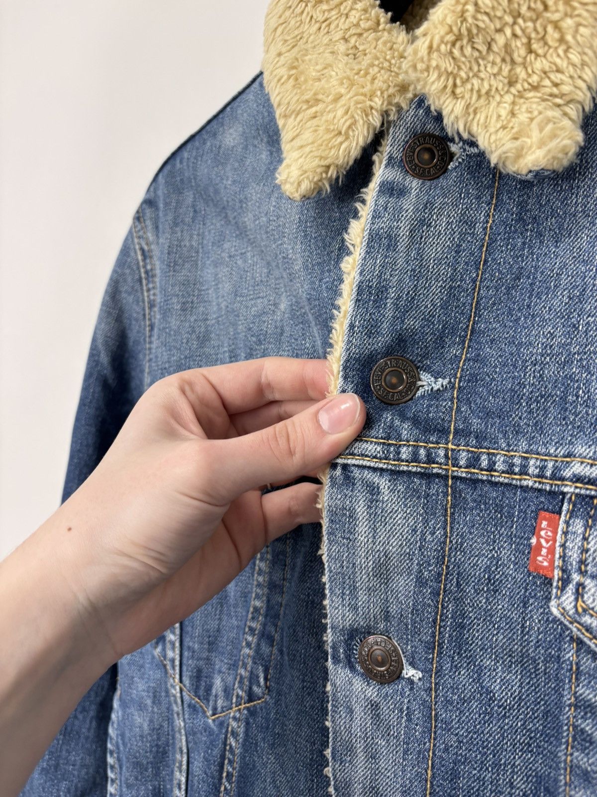 Levi's Vintage Levi’s Women’s Blue Denim Sherpa Jacket Size M / US 6-8 / IT 42-44 - 8 Thumbnail