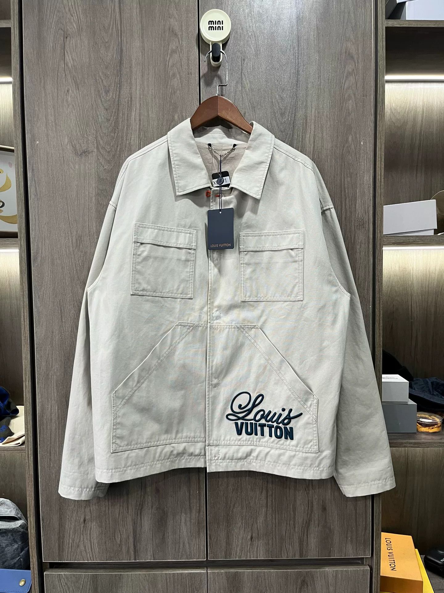 Louis Vuitton Louis Vuitton Embroidered Logo Utility Jacket Size US M / EU 48-50 / 2 - 1 Thumbnail