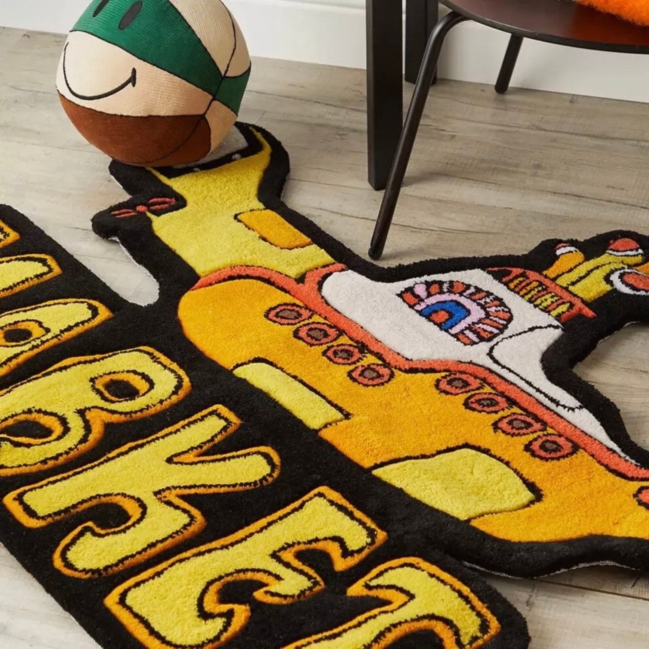 Market YELLOW SUBMARINE PLUSH RUG Size ONE SIZE - 2 Thumbnail