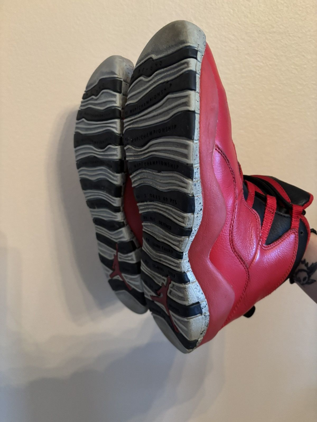 Jordan Brand Air Jordan 10 Retro BG 'Bulls Over Broadway' Size US 5.5 / EU 38 - 5 Thumbnail