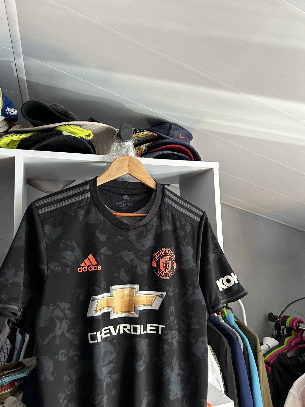 Adidas Manchester United Adidas 2019/20 3rd soccer jersey Size US M / EU 48-50 / 2 - 2 Thumbnail
