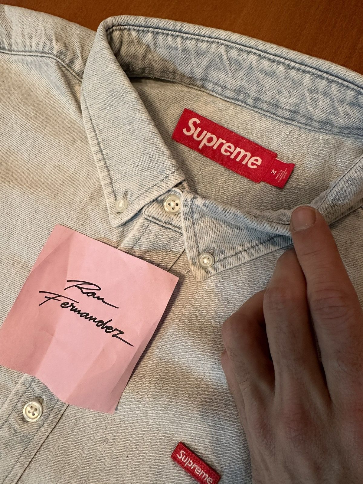 Supreme Supreme small box shirt FW24 washed denim Size US M / EU 48-50 / 2 - 3 Thumbnail