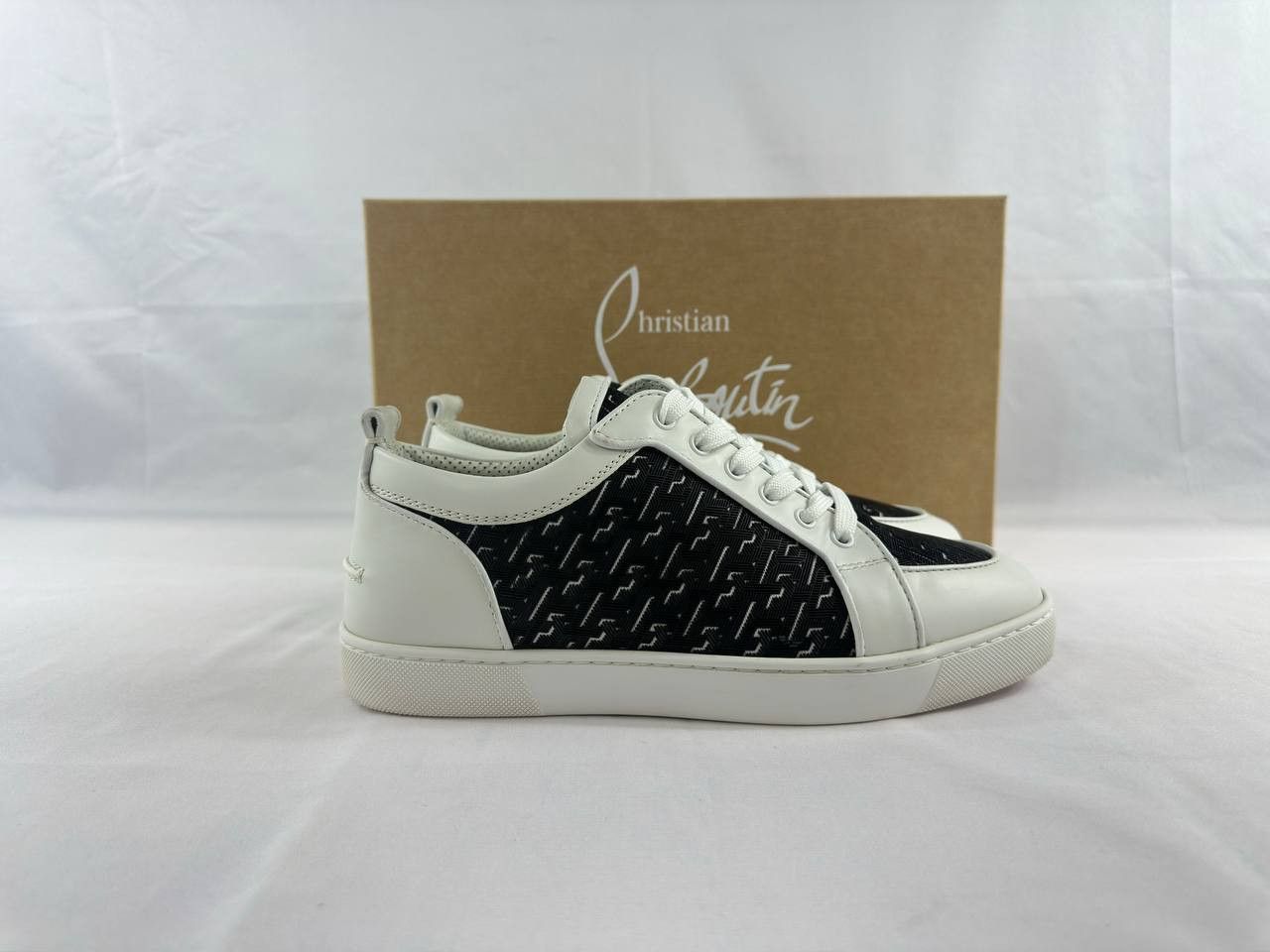 Christian Louboutin Christian Louboutin Rantulow Orlato Flat Sneakers Size US 9 / EU 42 - 1 Thumbnail