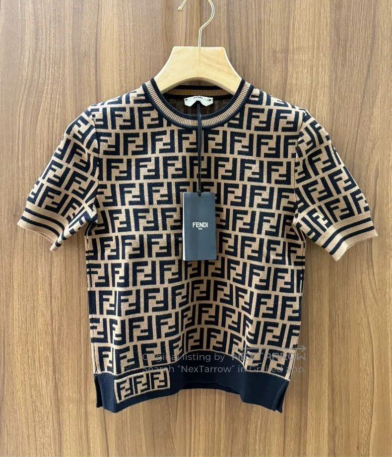 Fendi Fendi Short-sleeve knitted sweater Size XXS / US 00 / IT 34 - 1 Thumbnail