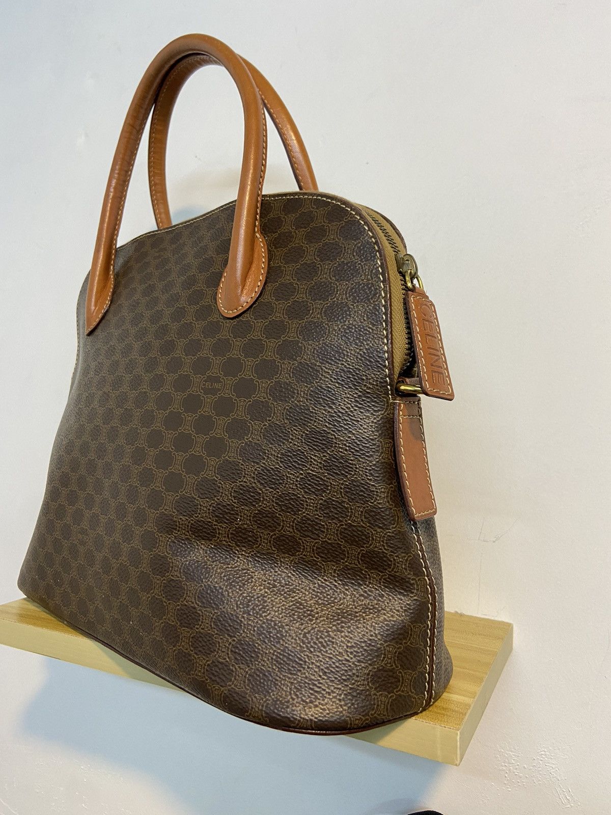 Celine ❗️LAST DROP ❗️Celine Macadam Canvas Handbag Brown Coated Size ONE SIZE - 2 Thumbnail