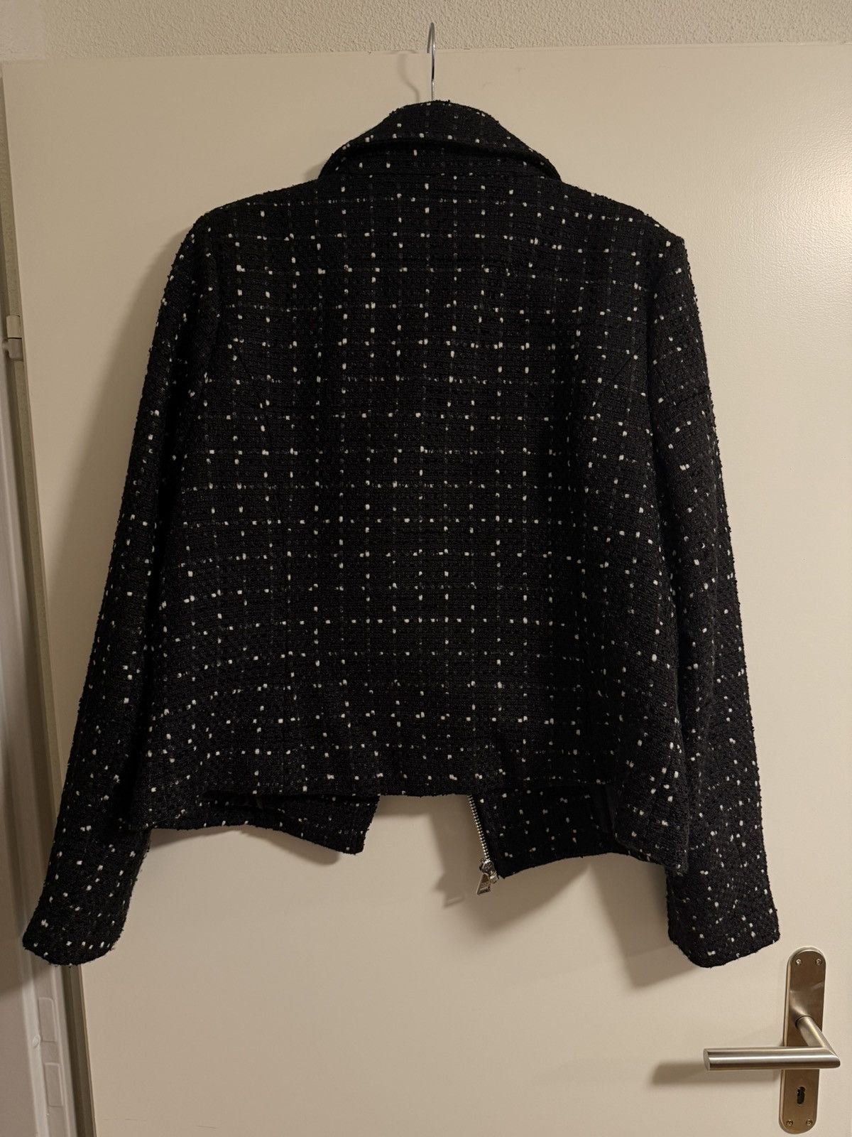 Karl Lagerfeld KARL LAGERFELD Logo Enamel Pin Tweed Moto Jacket In Black Size L / US 10 / IT 46 - 2 Thumbnail