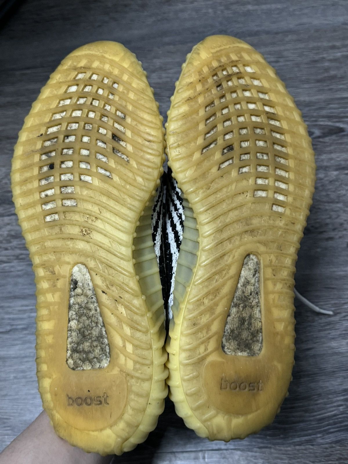 Other Adidas Yeezy boost 350v2 Zebra Size US 9 / EU 42 - 10 Thumbnail
