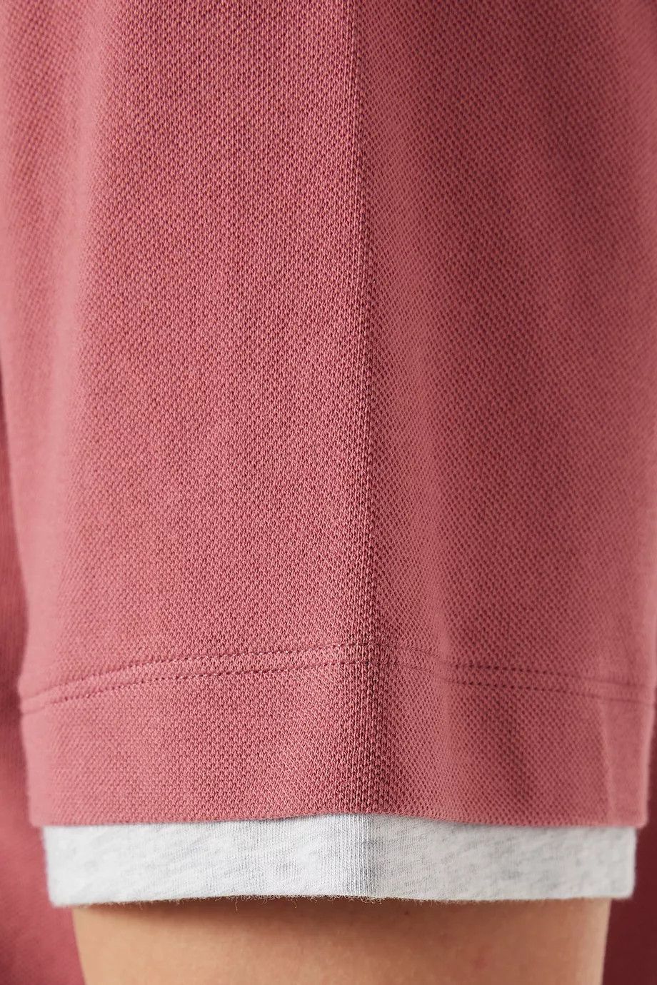 Brunello Cucinelli o1y0526 Polo Shirt in Antique Rose/Gray Size US S / EU 44-46 / 1 - 4 Thumbnail