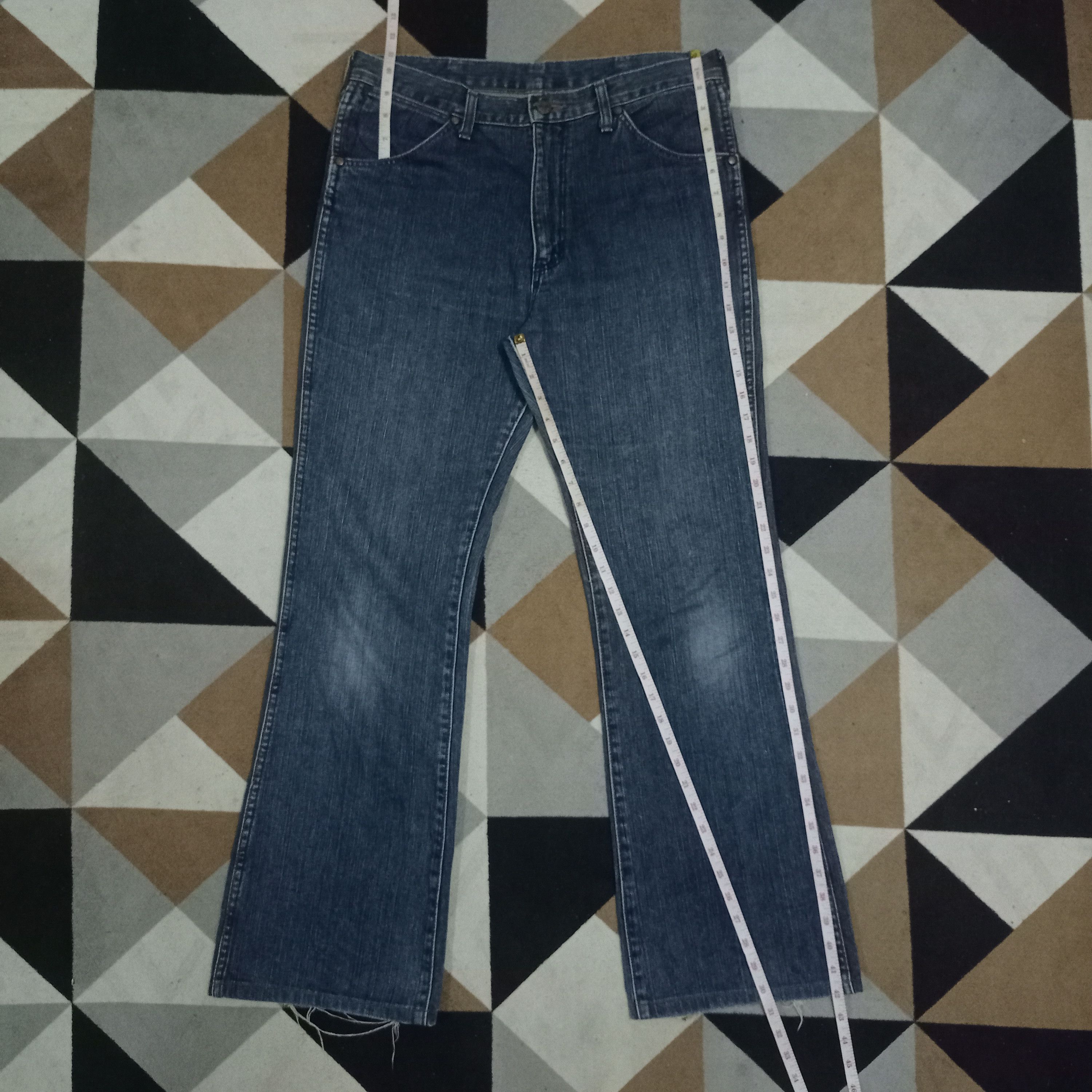 Wrangler Vintage Japanese Wrangler Blue Wash Flare Jeans Size US 33 - 10 Thumbnail