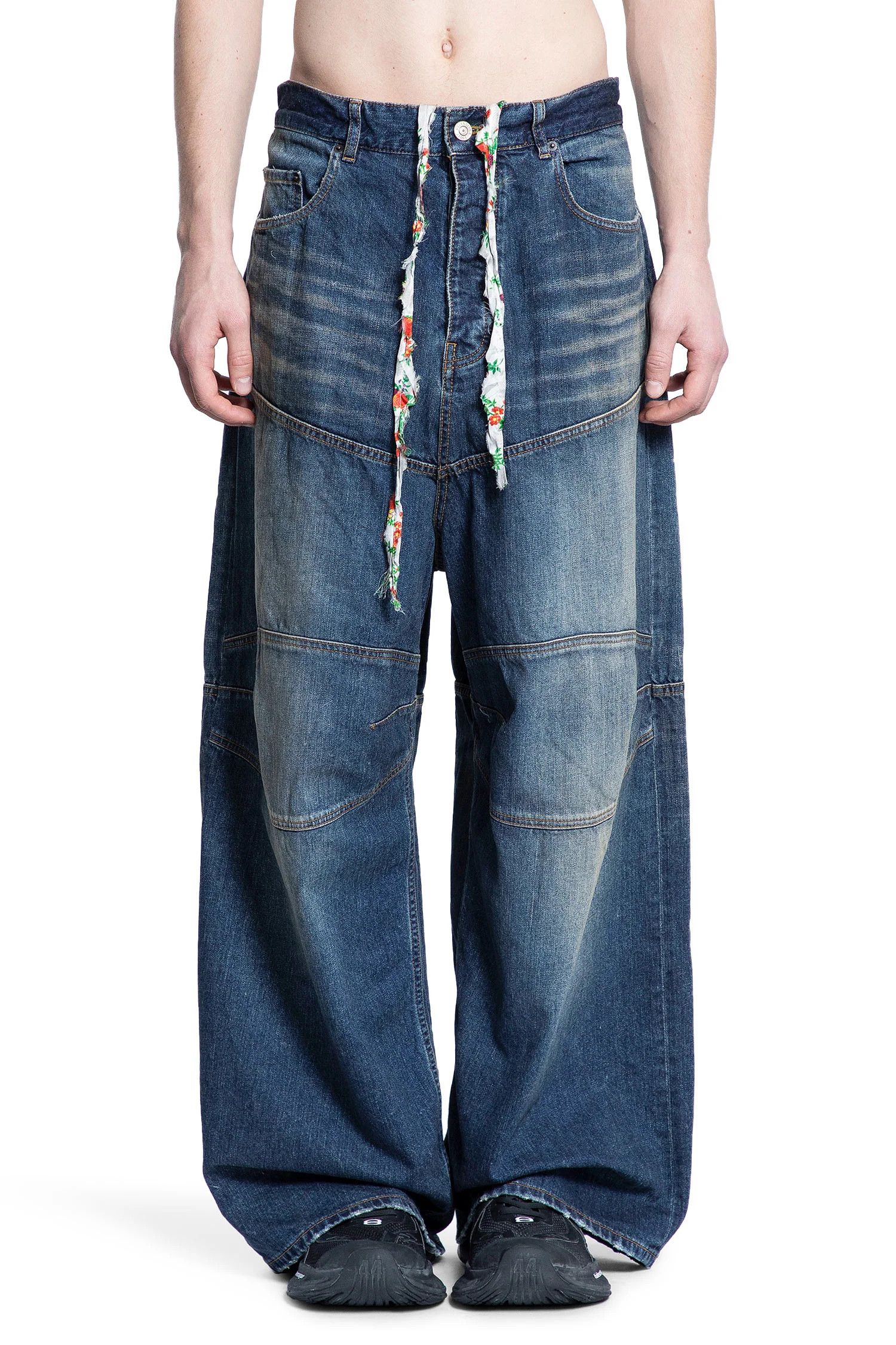 Balenciaga BALENCIAGA 'George V' BAGGY PANTS in Blue Denim Size XS Size US 32 / EU 48 - 3 Thumbnail
