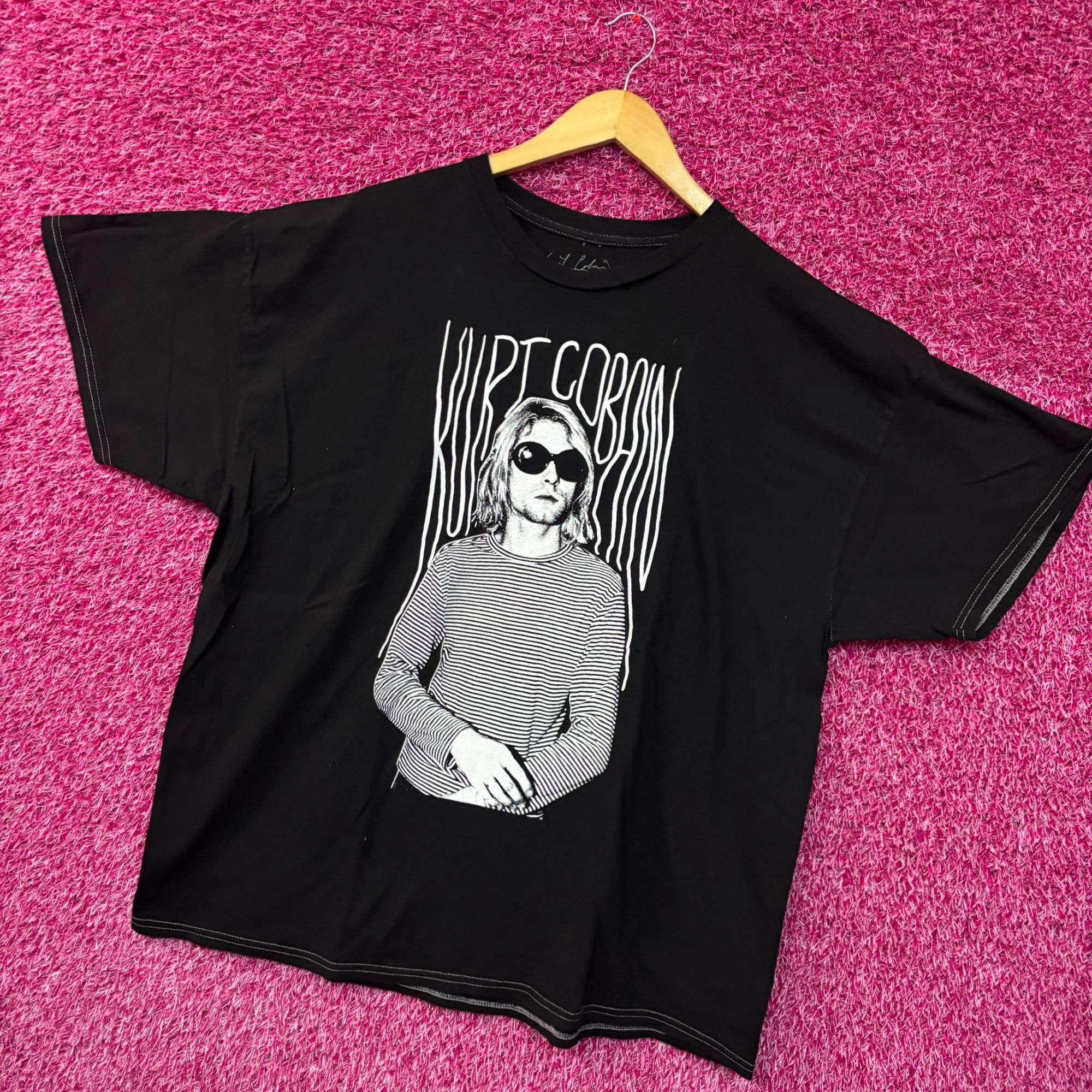 Nirvana Kurt cobain Nirvana mineral wash distressed Tshirt size larg Size US L / EU 52-54 / 3 - 3 Thumbnail